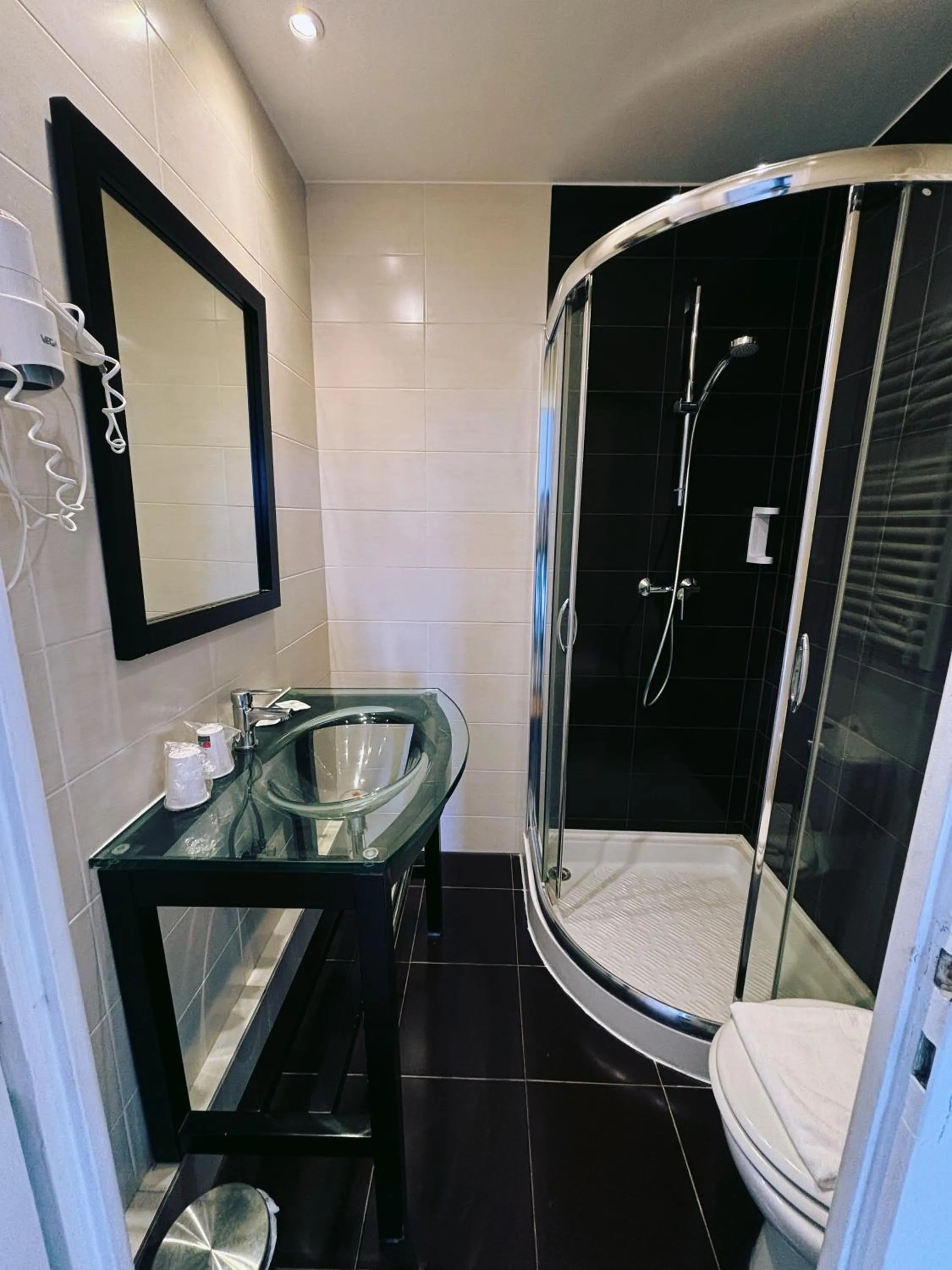 Hotel Le Divona "au coeur de Divonne"