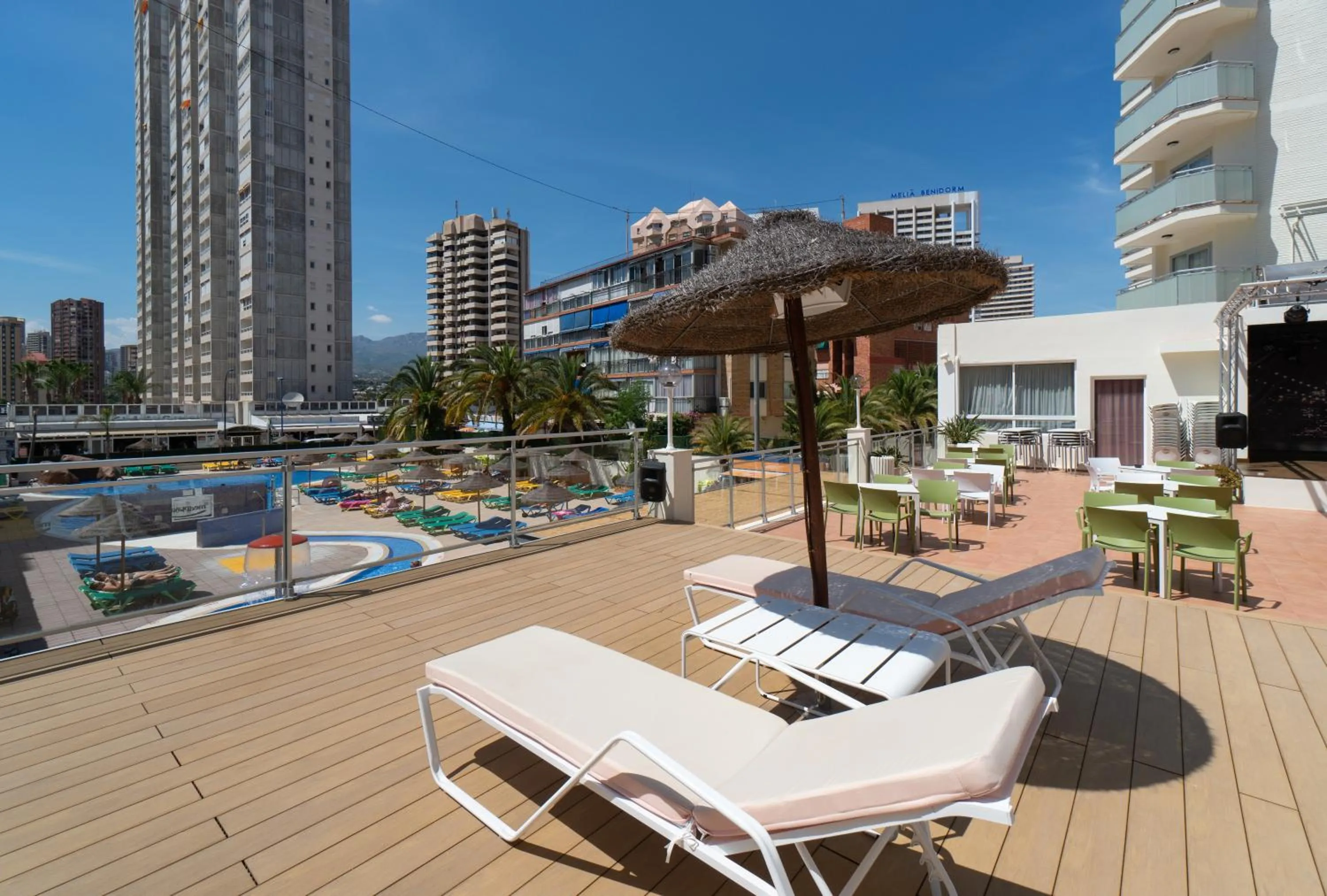Balcony/Terrace in Medplaya Hotel Regente