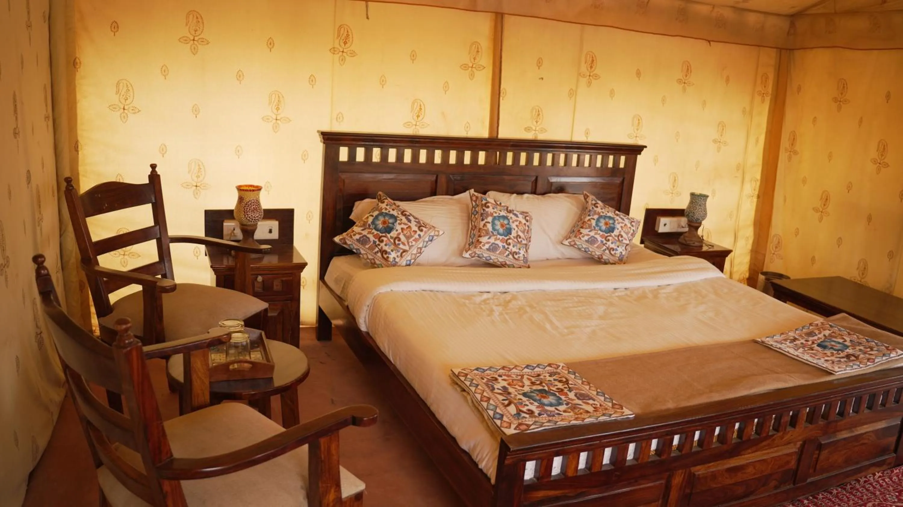 Bed in Bikaner Desert Camp and Resort