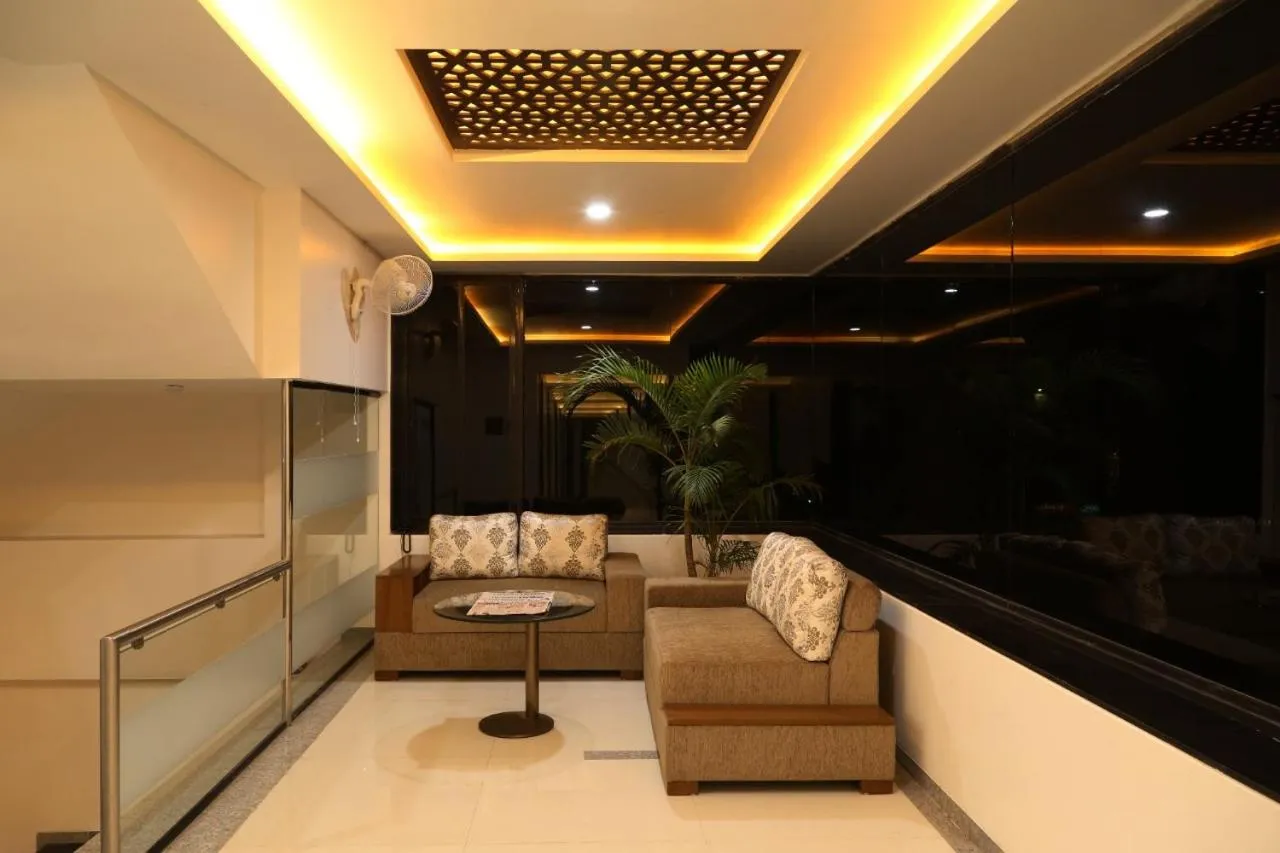 Lobby or reception in Hotel Atithi, Aurangabad