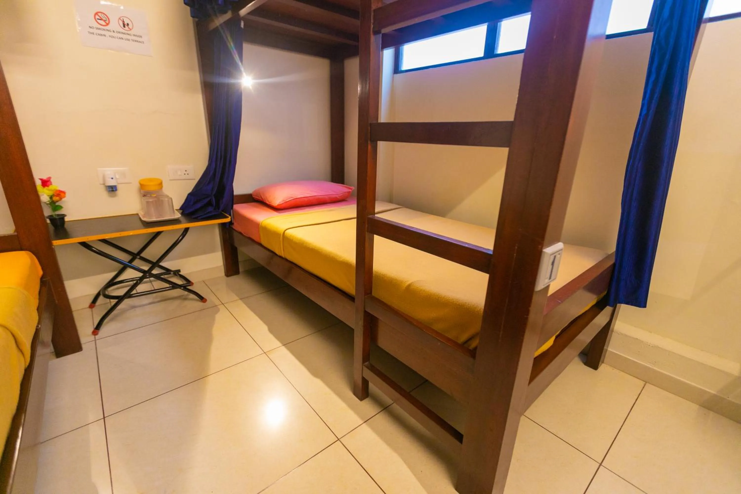 bunk bed, Bed in Bay Stays near white town