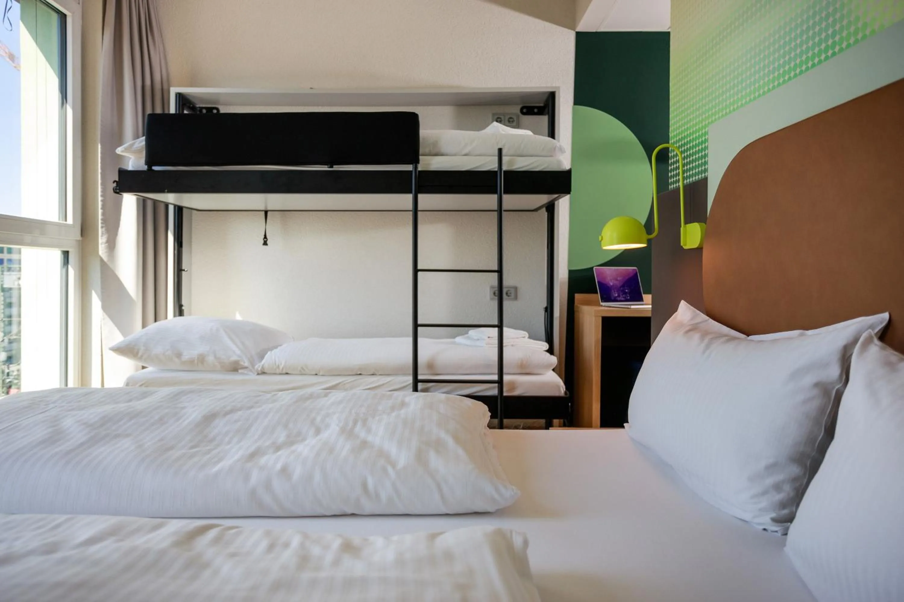 bunk bed, Bed in LyvInn Hotel Frankfurt