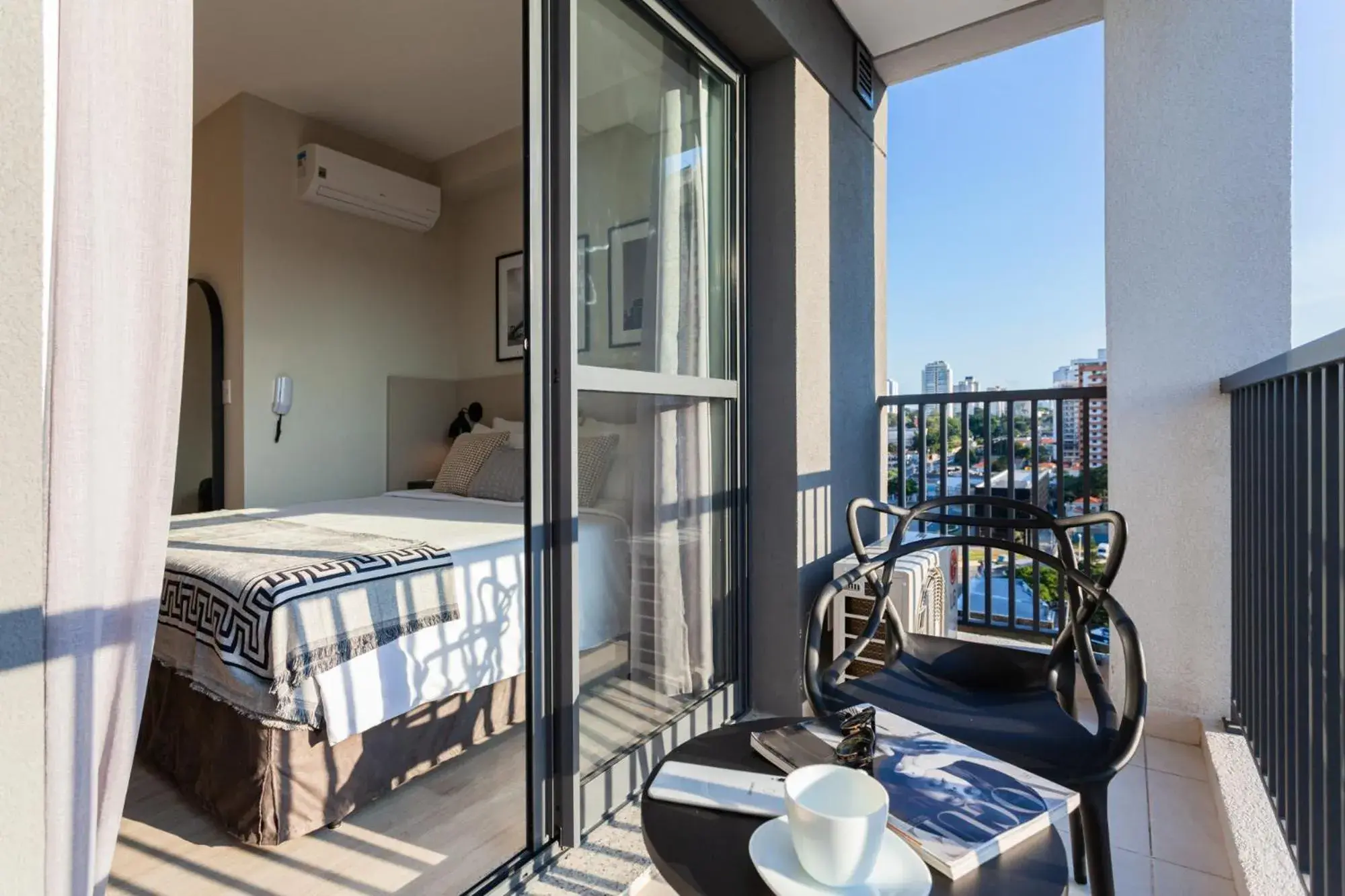 Bed in Charlie Brooklyn Studios Bed in Charlie Brooklyn Studios