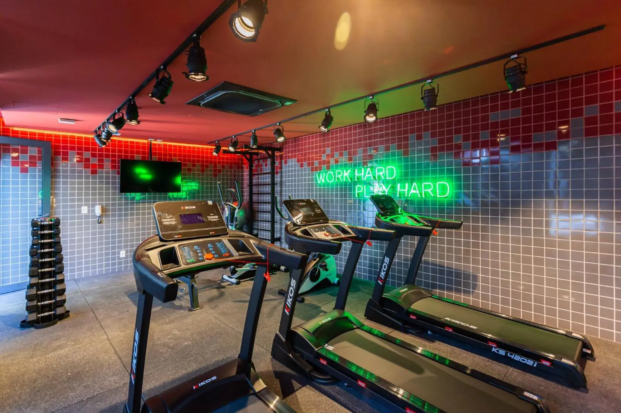 Property building in Charlie Brooklyn Studios Property building in Charlie Brooklyn Studios