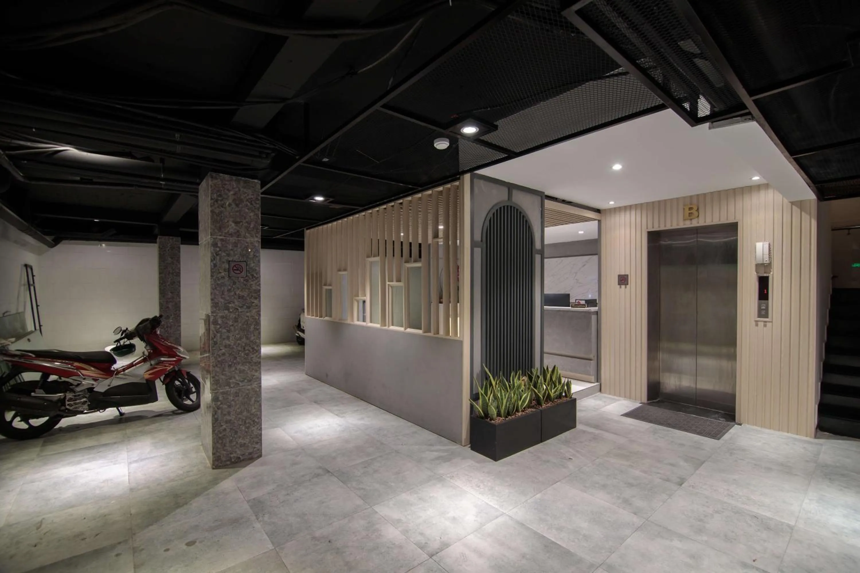 Seating area in Bin Bin Hotel 8 - Near Sunrise City