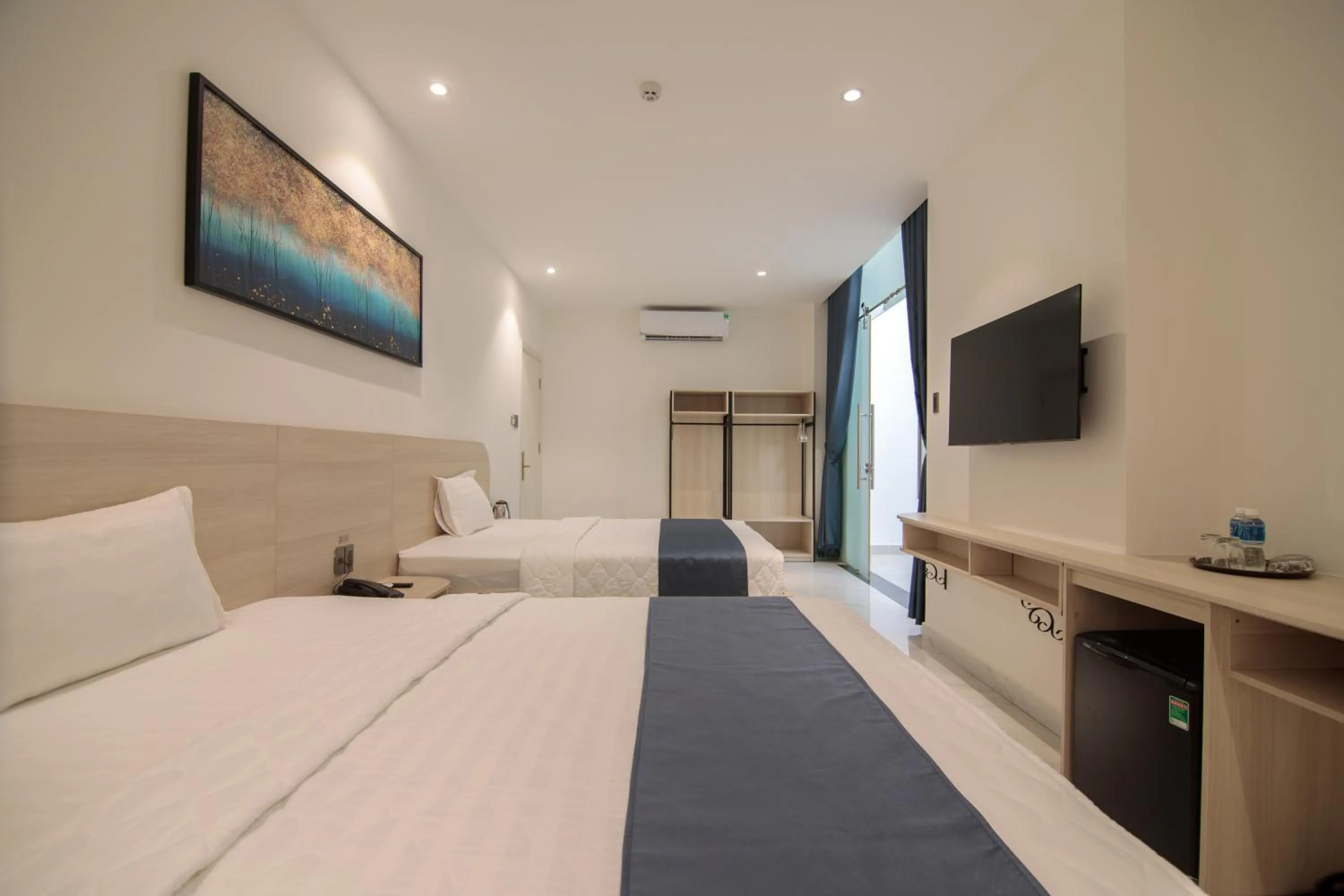 Bedroom, Bed in Bin Bin Hotel 8 - Near Sunrise City