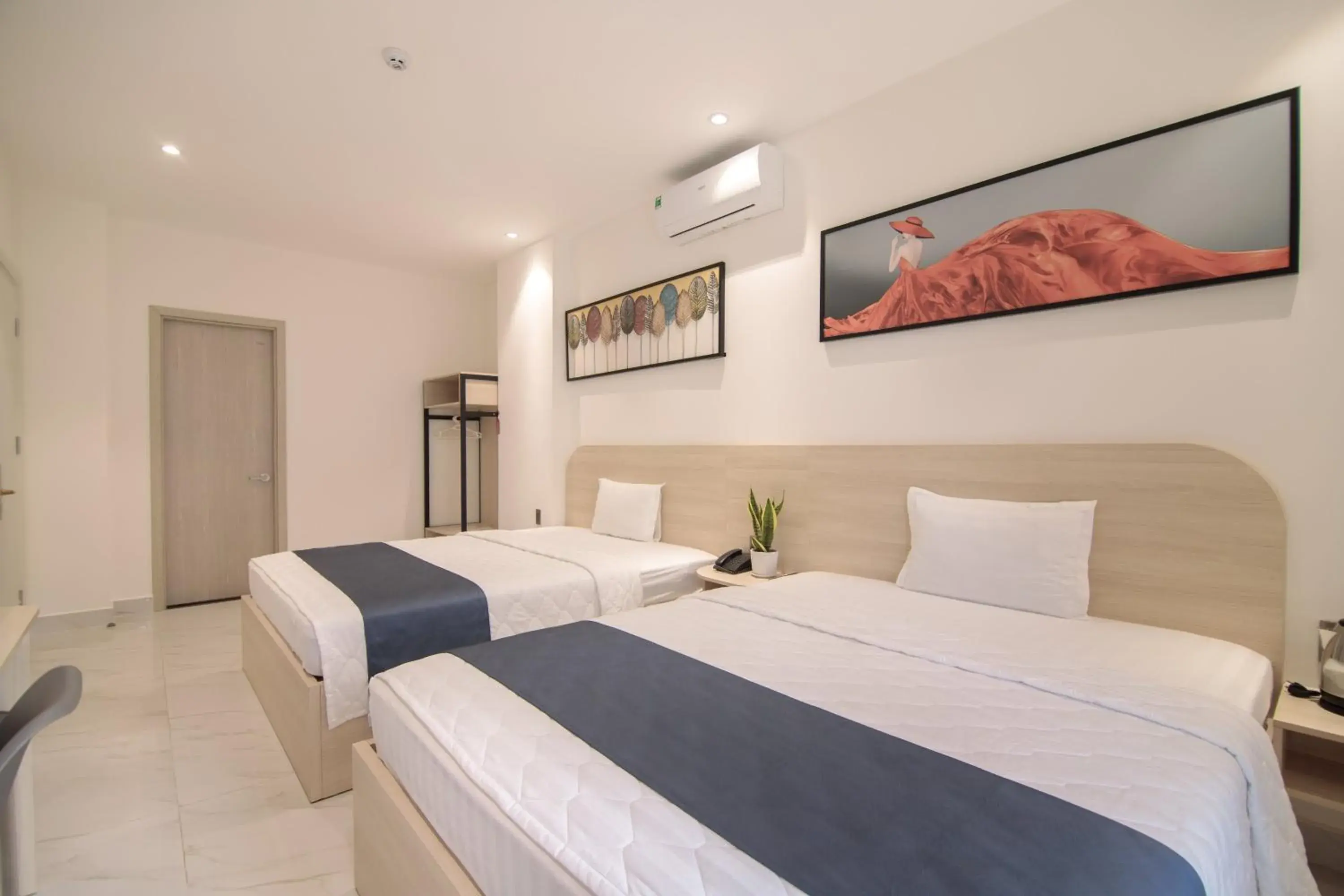 Bedroom, Bed in Bin Bin Hotel 8 - Near Sunrise City Bedroom, Bed in Bin Bin Hotel 8 - Near Sunrise City