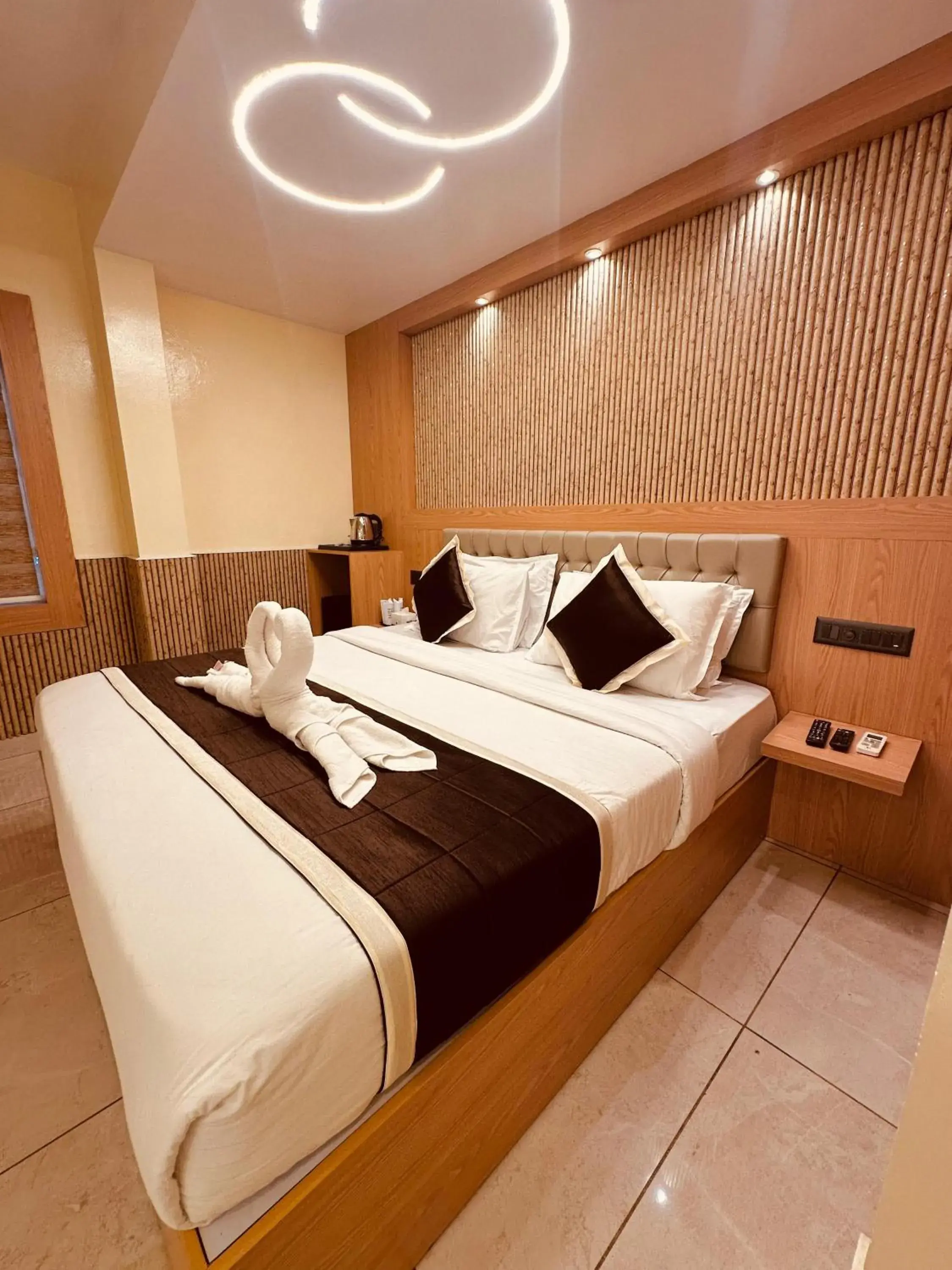 Bedroom, Bed in Hotel Feathers Bedroom, Bed in Hotel Feathers