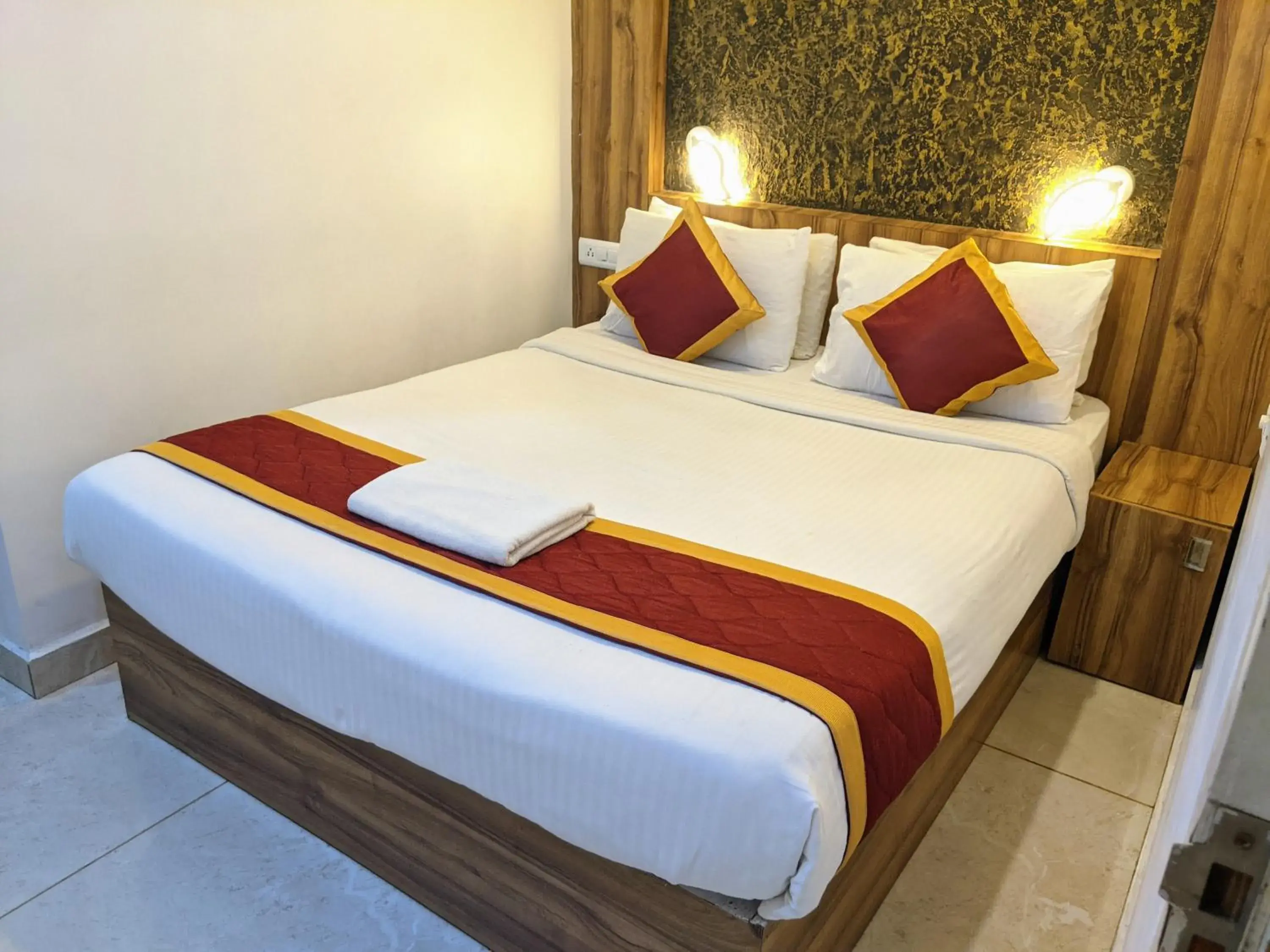 Bed in Hotel Feathers Bed in Hotel Feathers