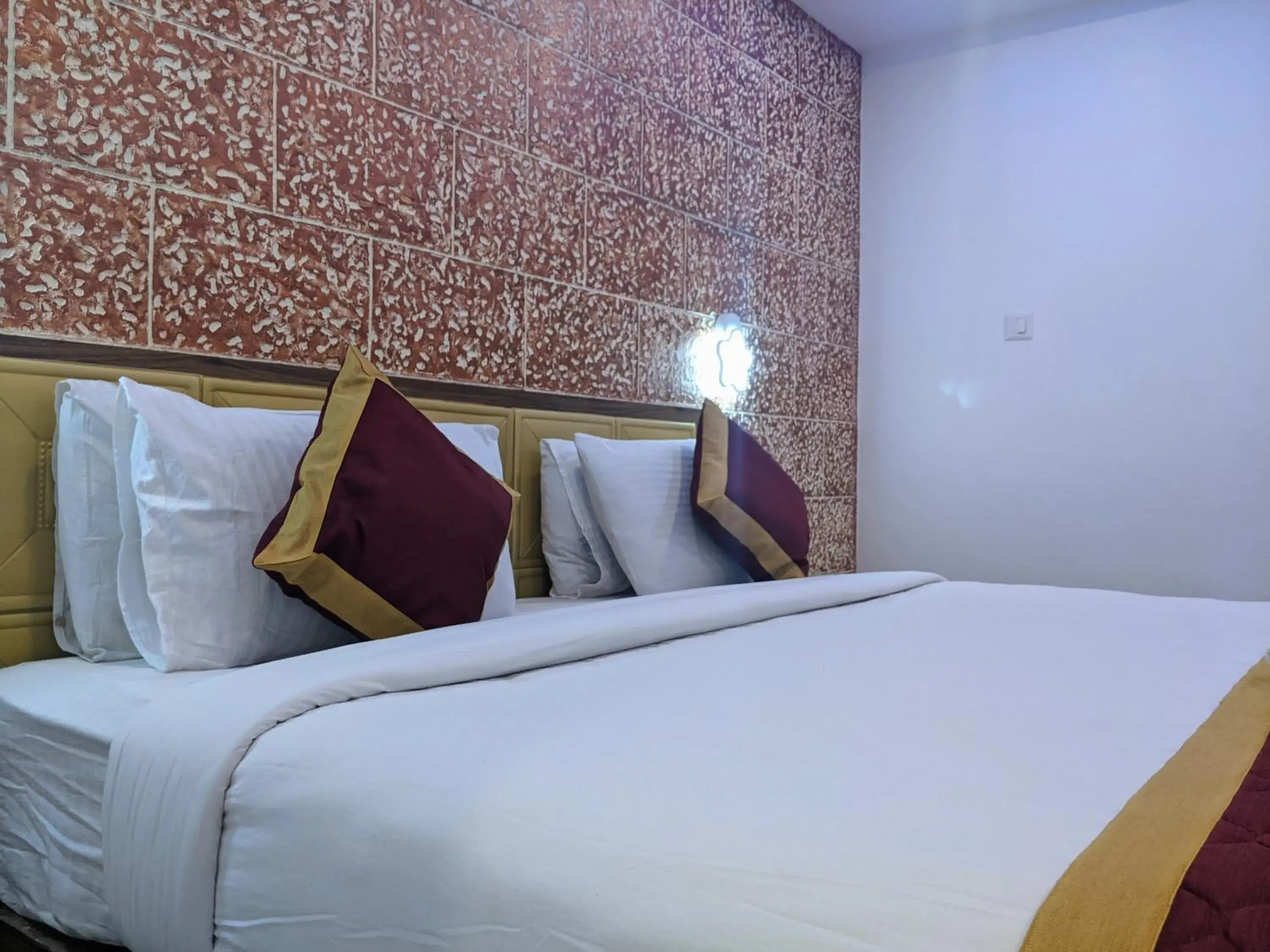 Bed in Hotel Feathers Bed in Hotel Feathers