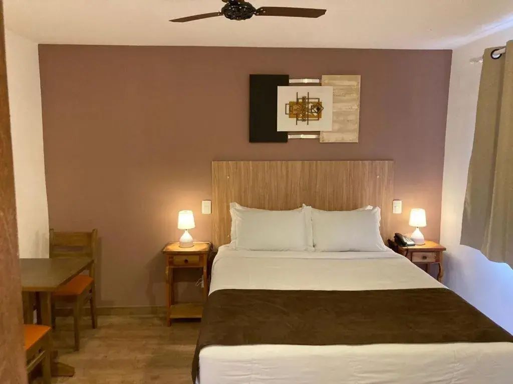 Queen Room with Pool View in Pousada Renovo da Serra Queen Room with Pool View in Pousada Renovo da Serra