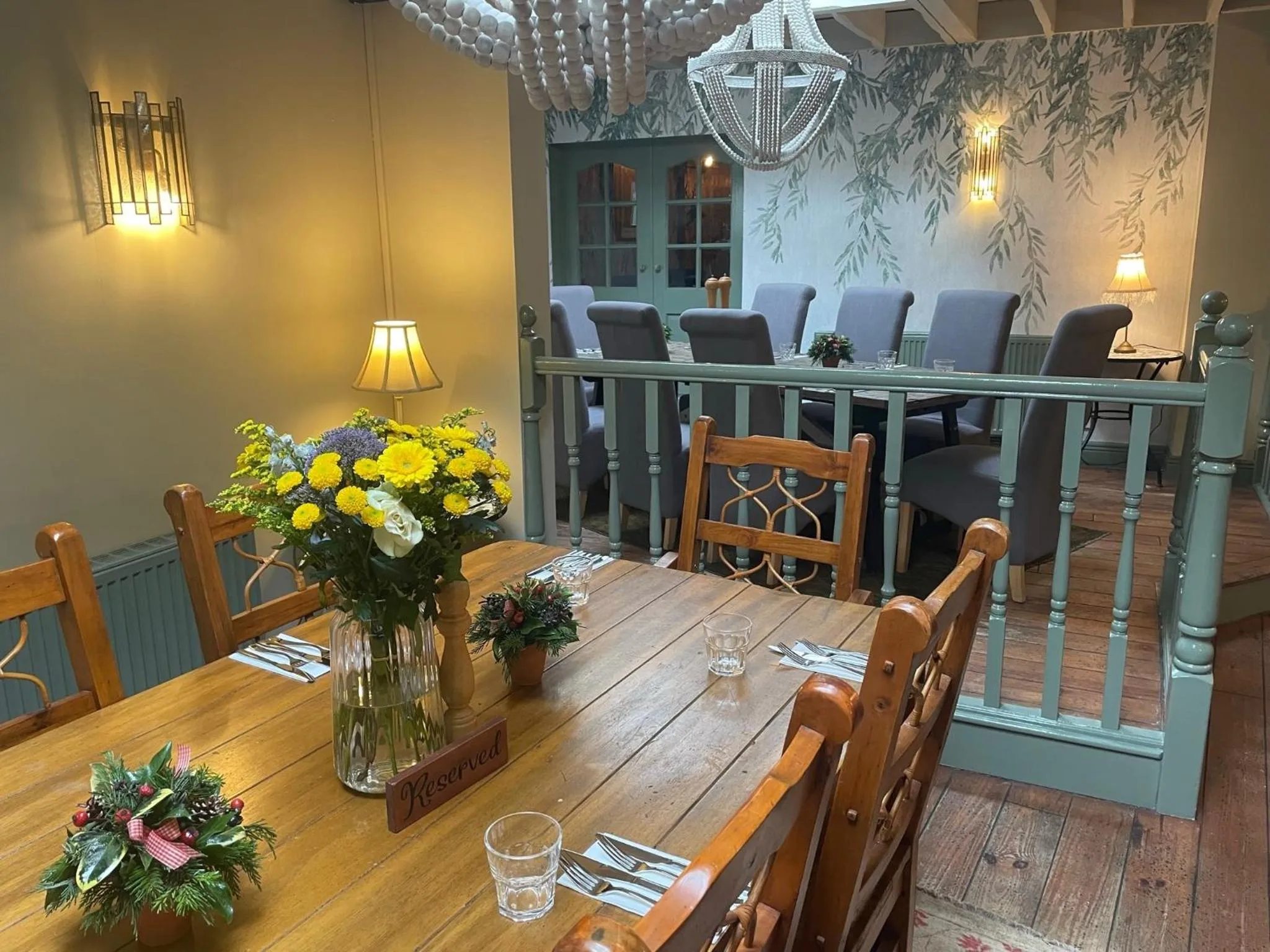 Dining area in The Golden Cross