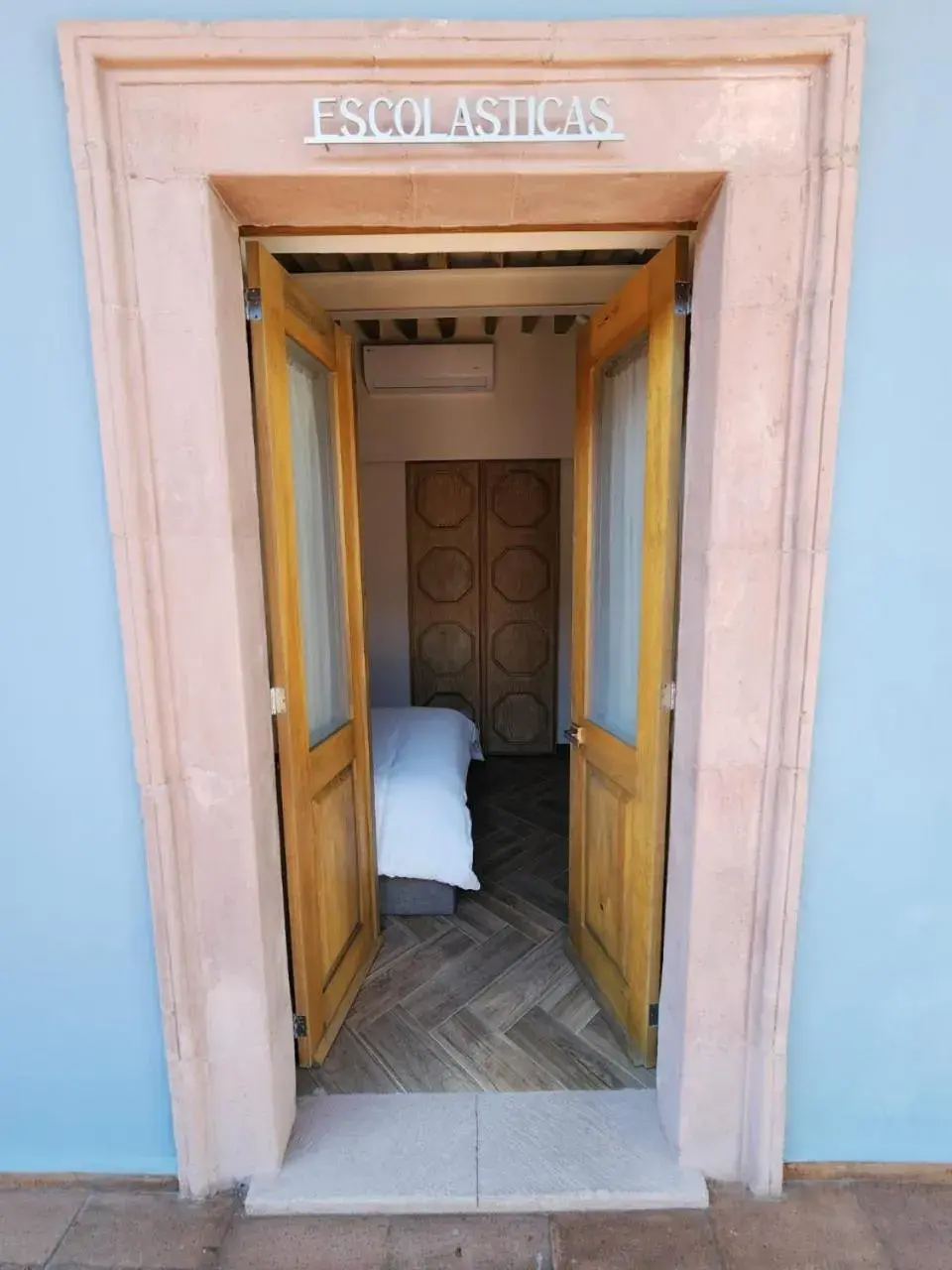 Single Room with Bathroom in Hotel Úrsula Concept Single Room with Bathroom in Hotel Úrsula Concept