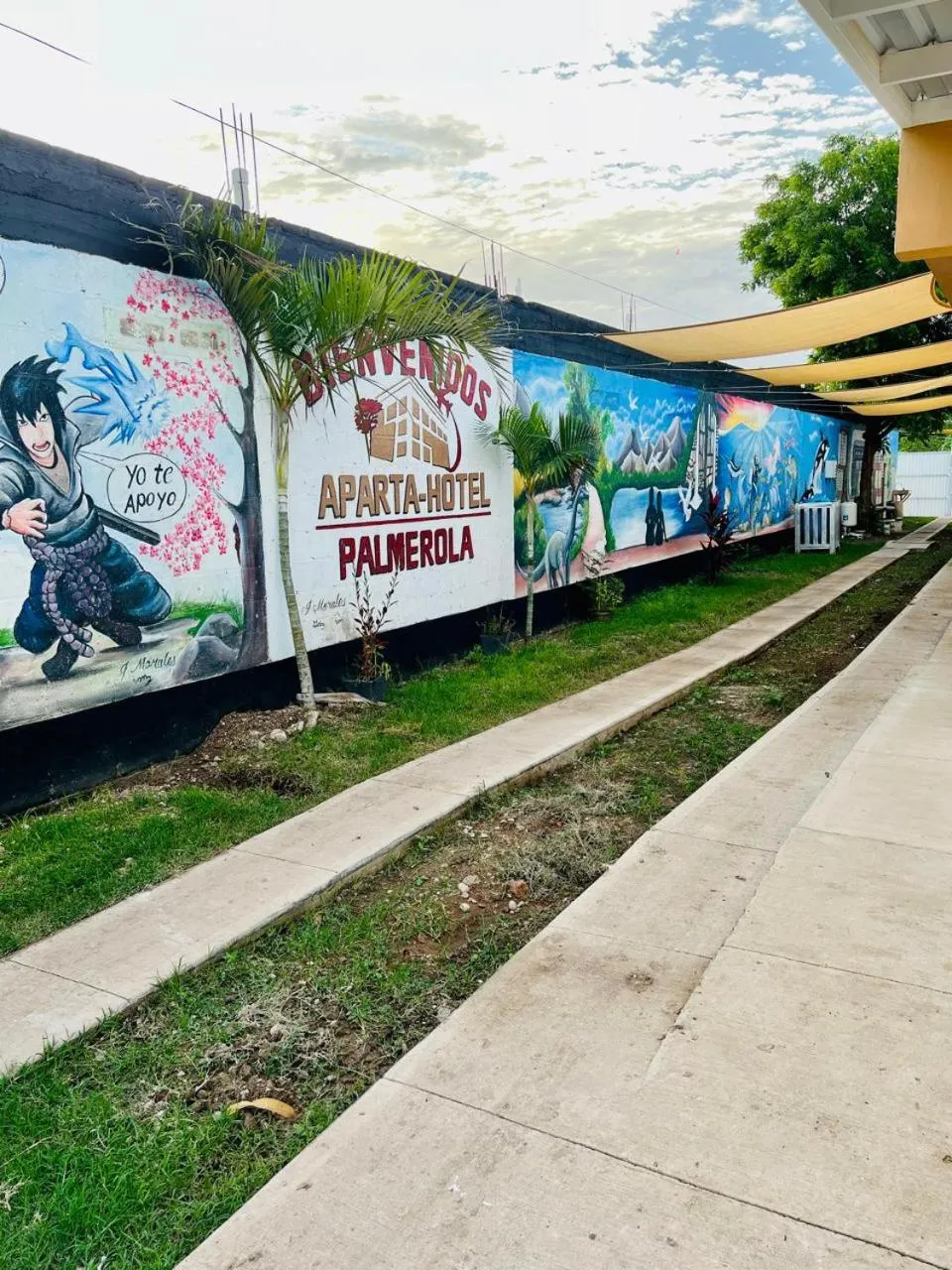 Property building in Aparta Hotel Palmerola