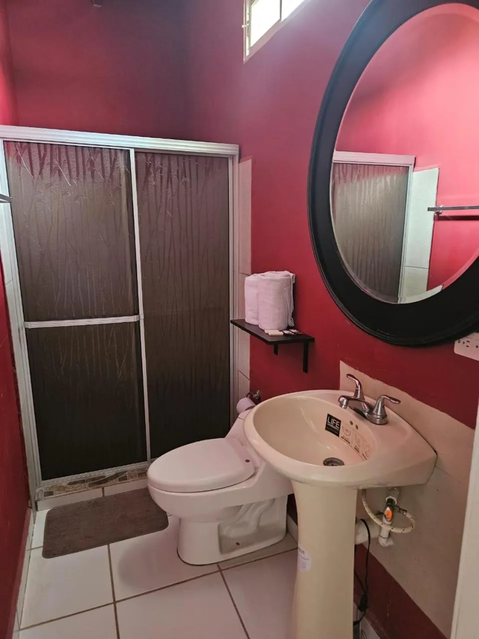 Bathroom in Aparta Hotel Palmerola