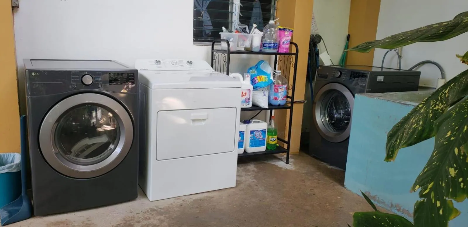 laundry in Aparta Hotel Palmerola