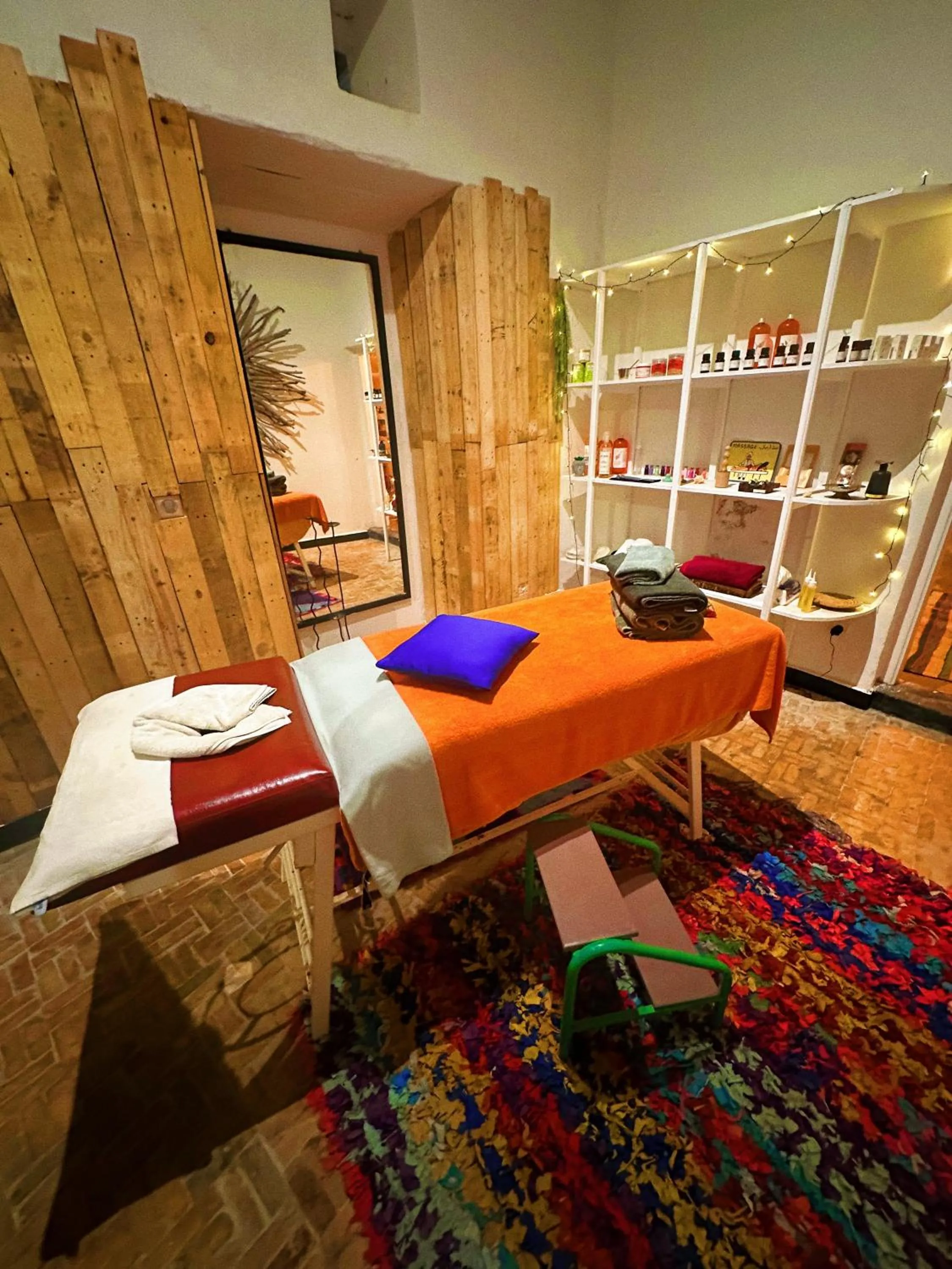 Massage, Bed in Les Terrasses d'Essaouira - Yoga Studio