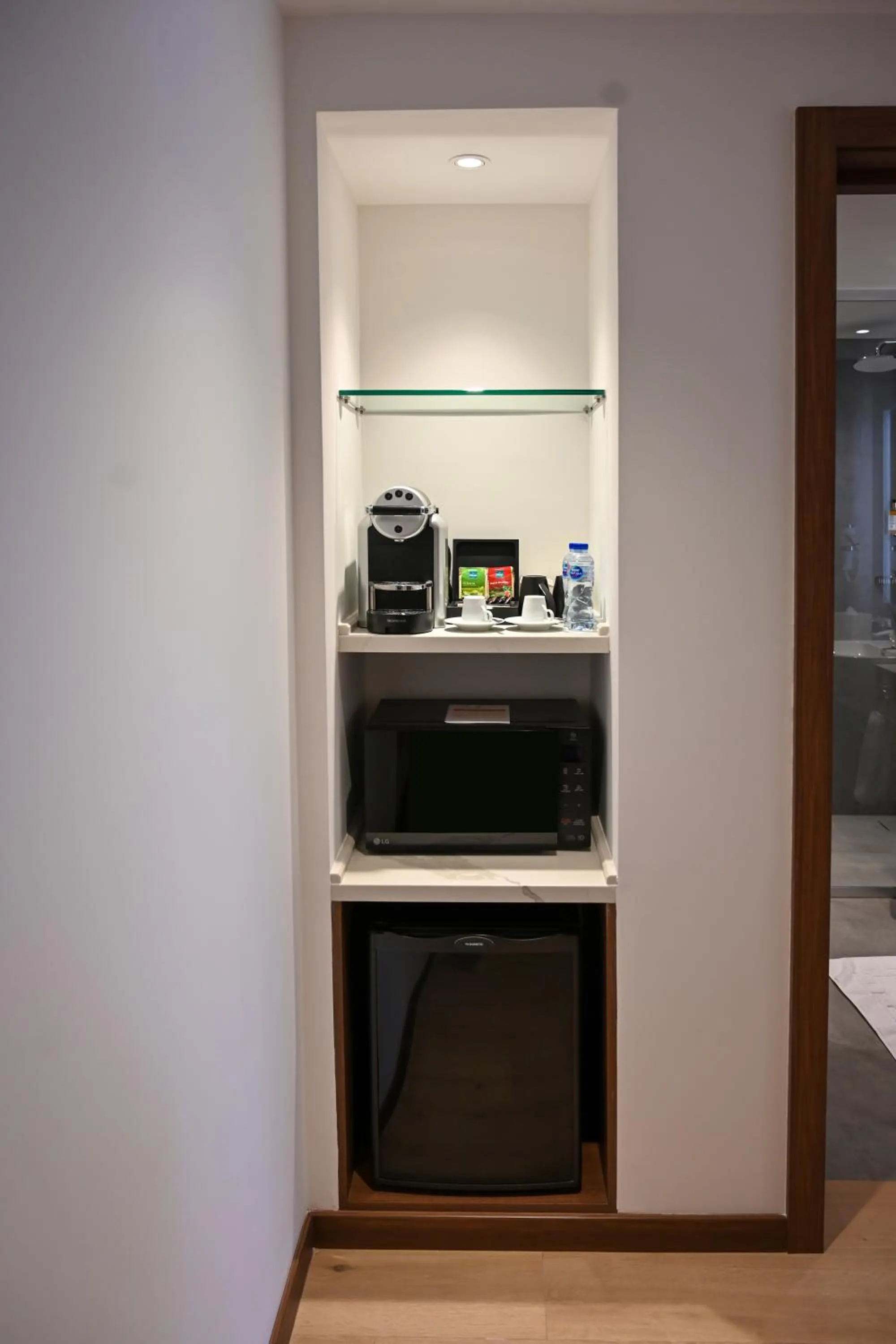 Kitchen or kitchenette in Comfort Hotel Riyadh Olaya