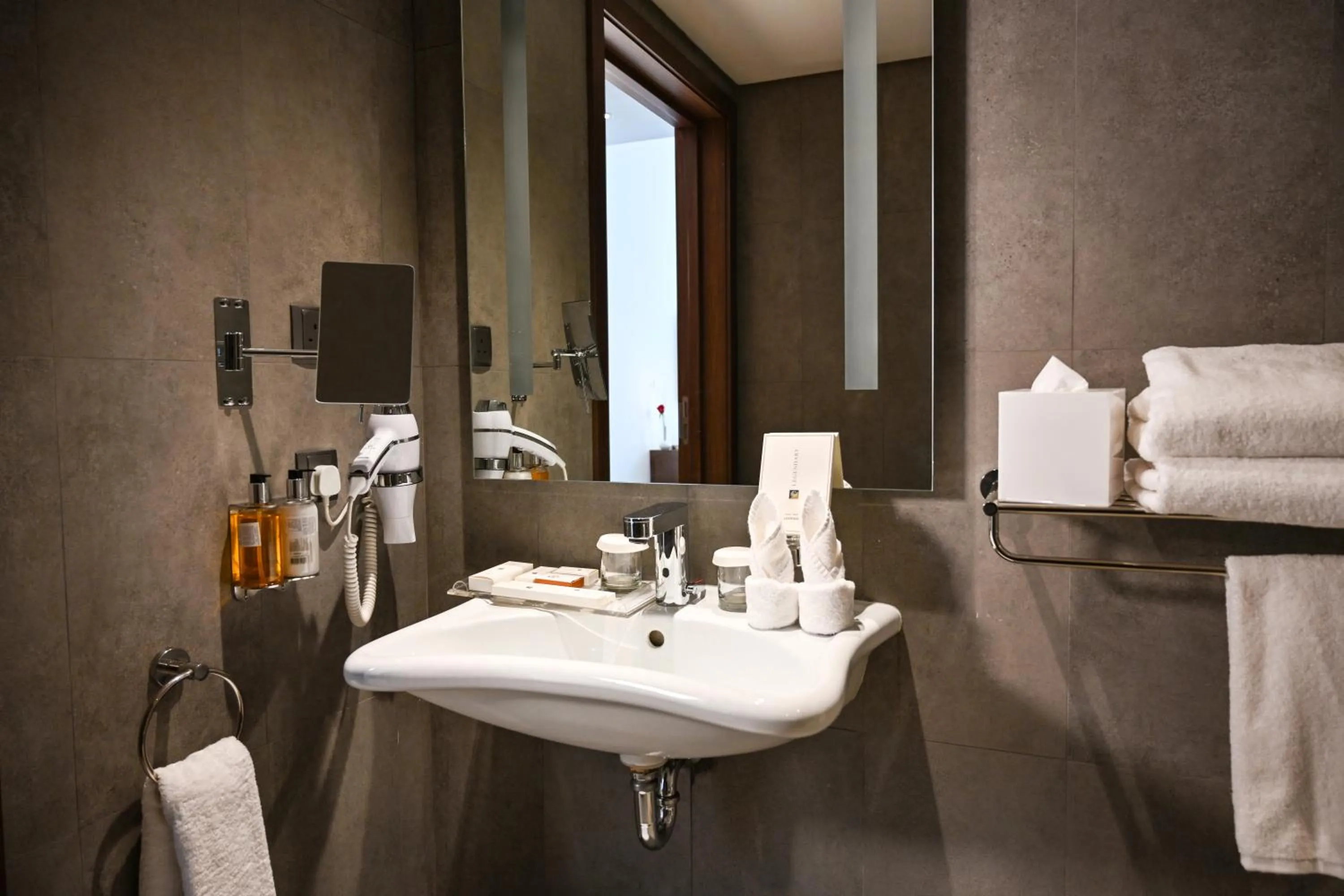 Bathroom in Comfort Hotel Riyadh Olaya