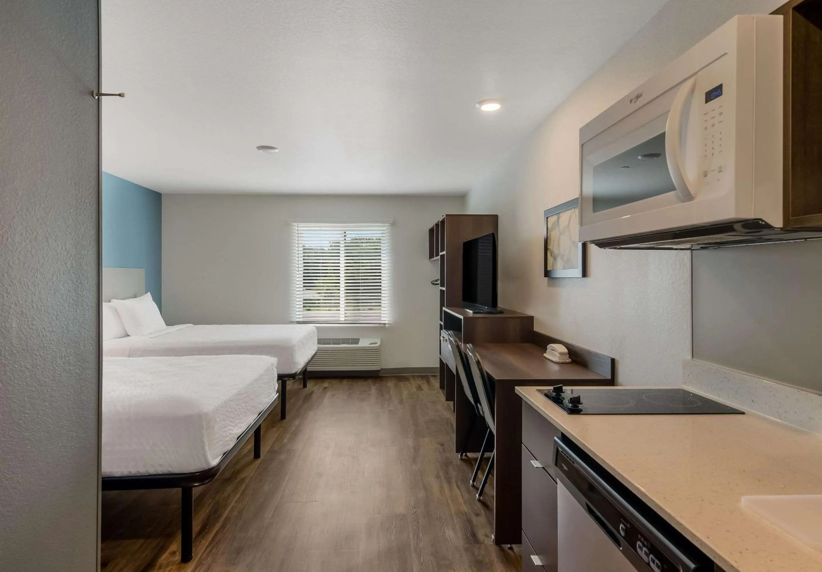 Bedroom, Bed in WoodSpring Suites Roanoke
