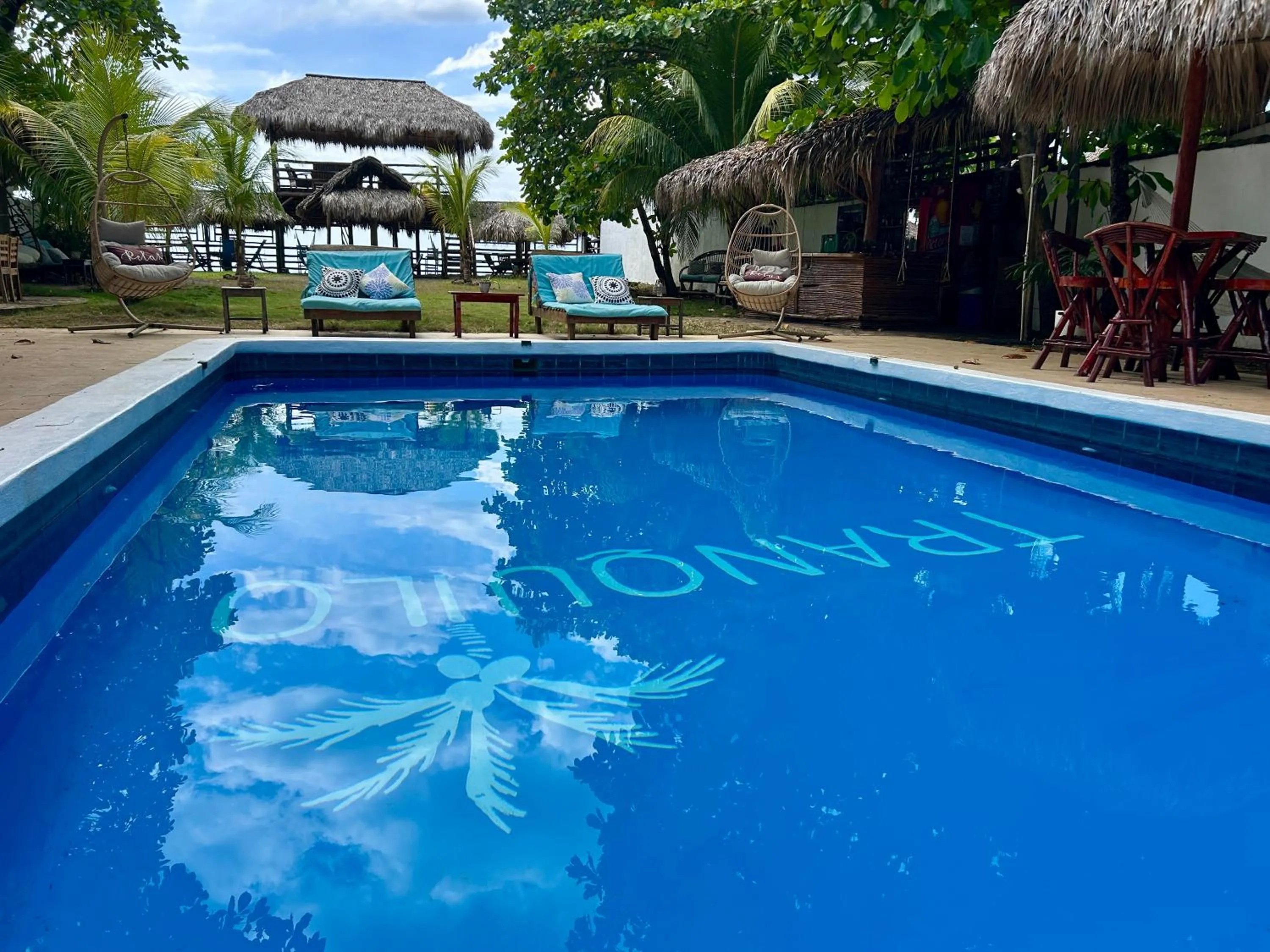 Swimming pool in Hotel Tranquilo