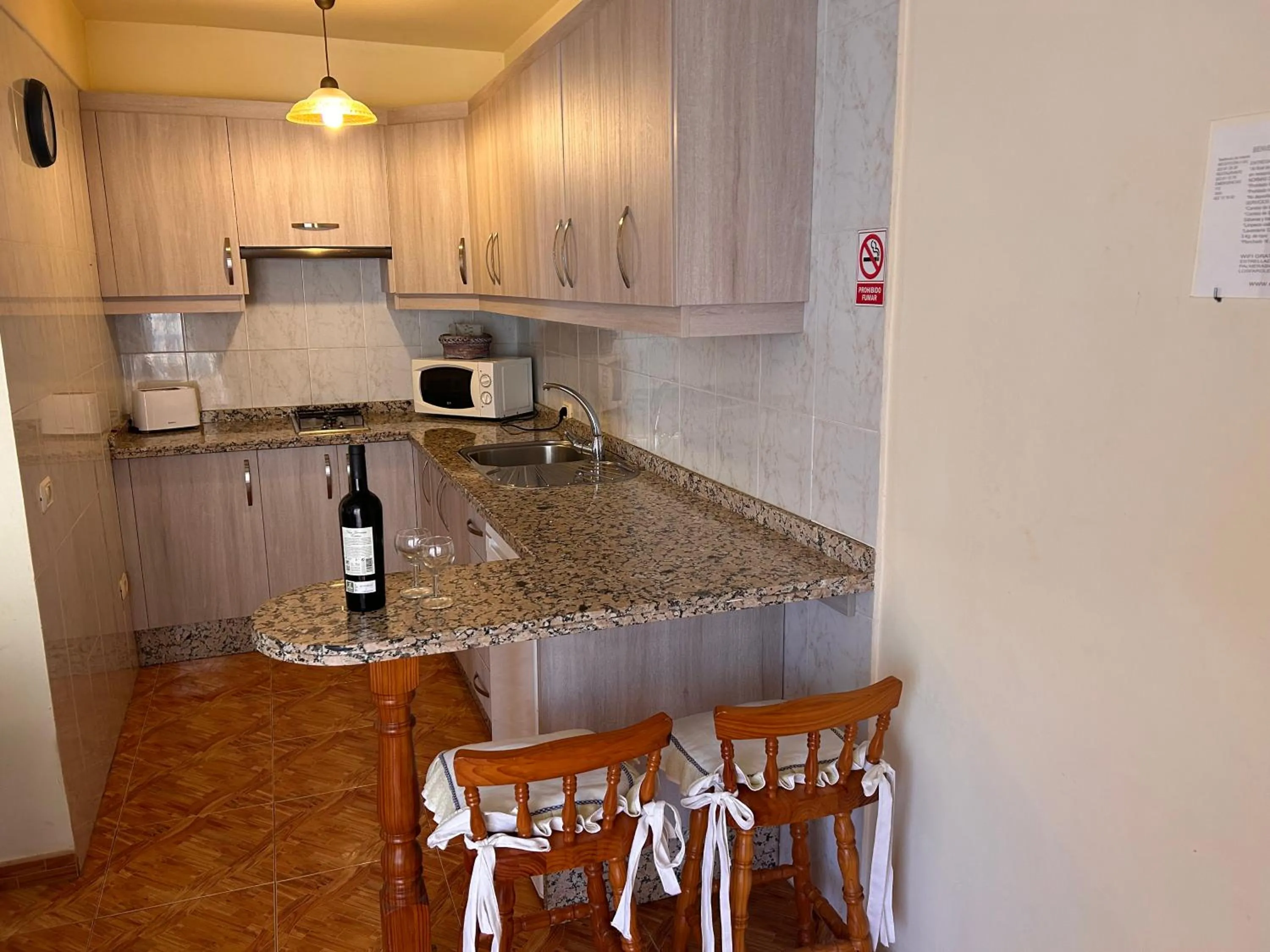 Kitchen or kitchenette in VV APARTAMENTOS ESTRELLA DEL NORTE