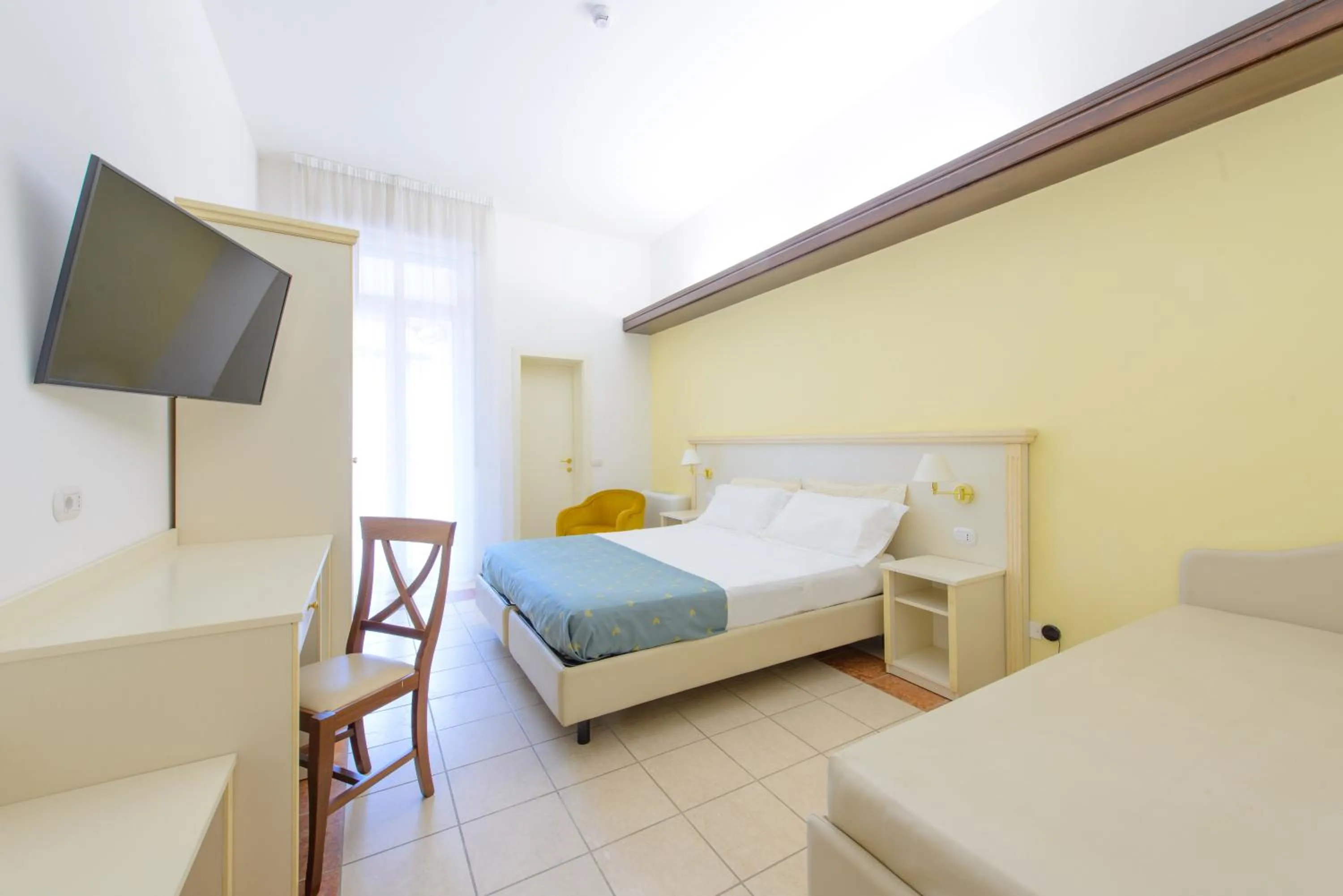 Bed in Palace Hotel Domus Mea Riccione