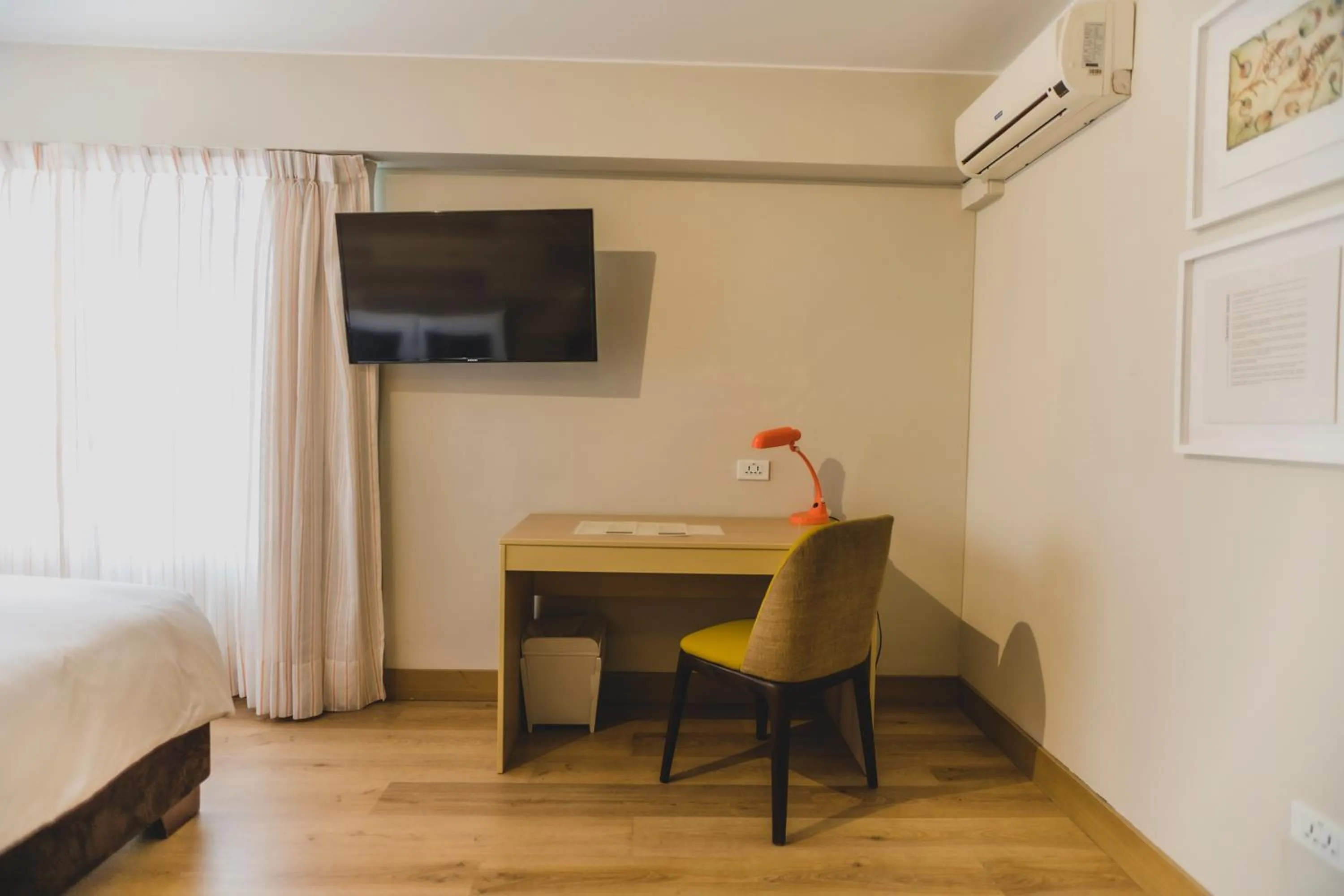 Photo of the whole room, Bed in ARTE HOTEL Lima