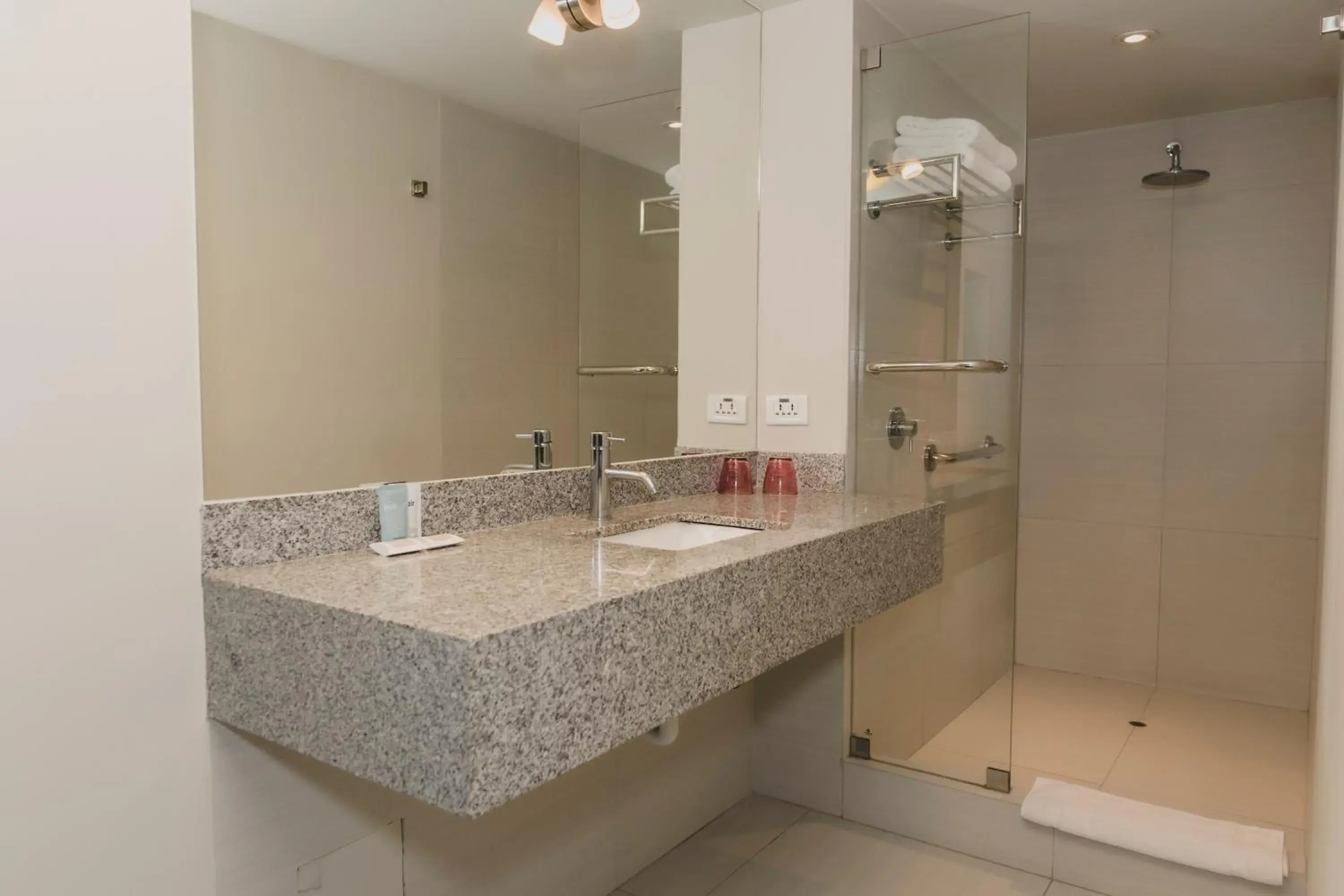 Standard Queen Room in ARTE HOTEL Lima Standard Queen Room in ARTE HOTEL Lima