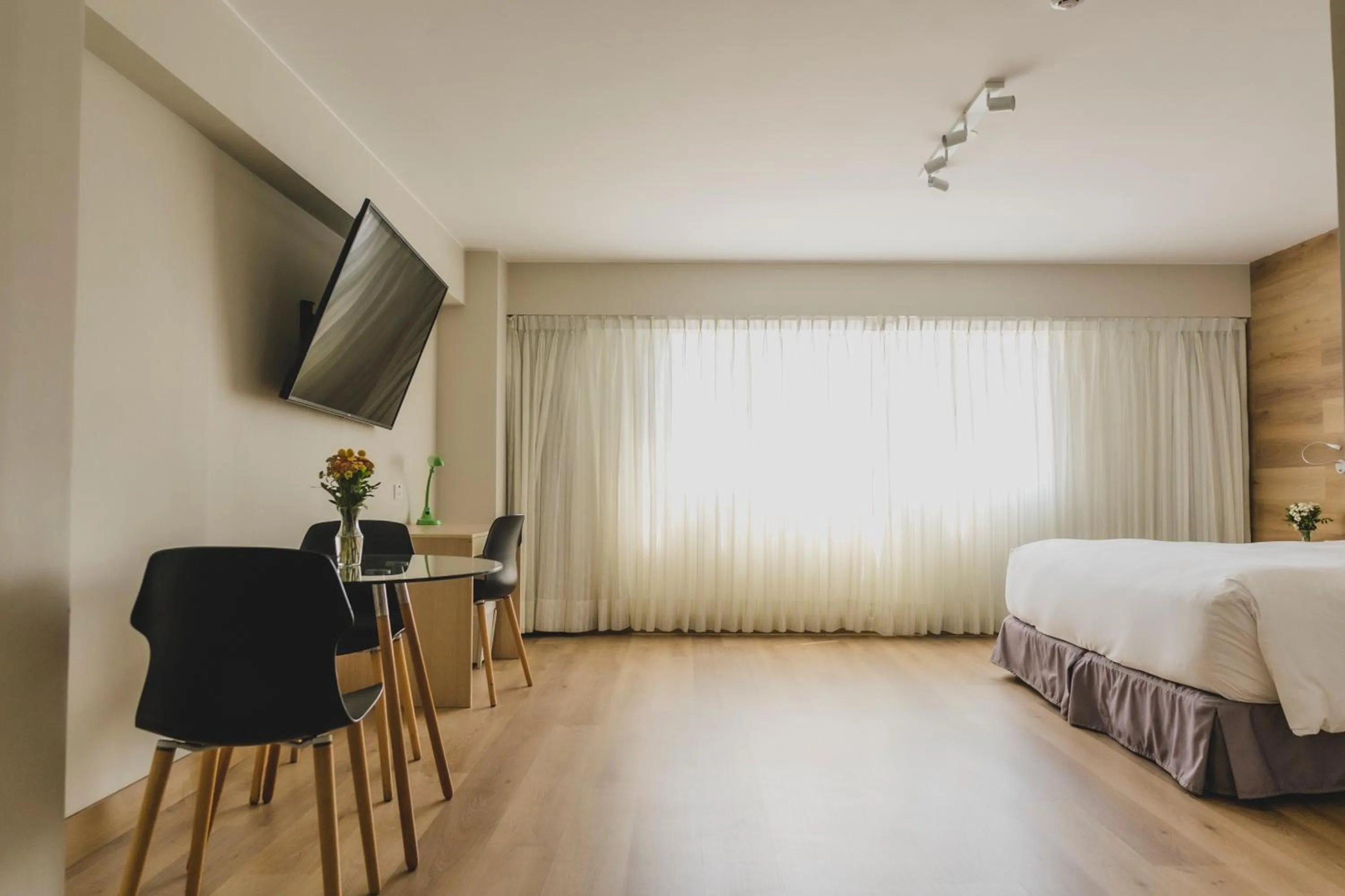 Photo of the whole room, Bed in ARTE HOTEL Lima