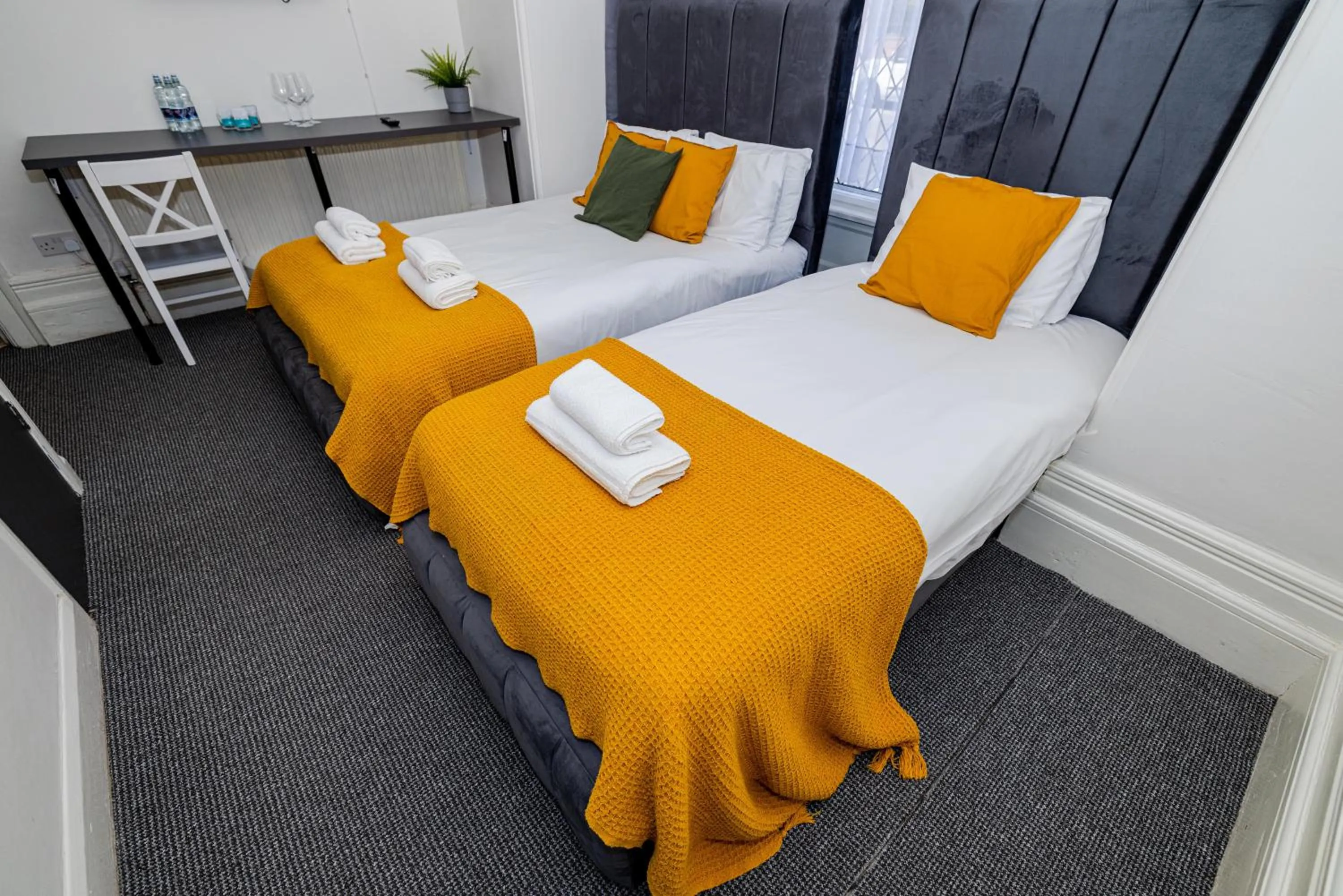 Bed in Woodford Hotel