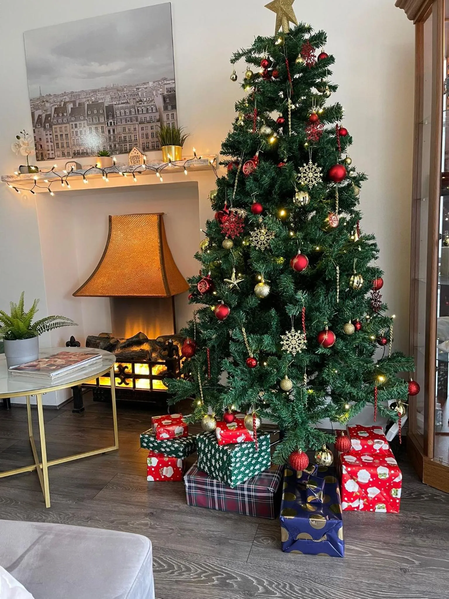 Property building in Woodford Hotel