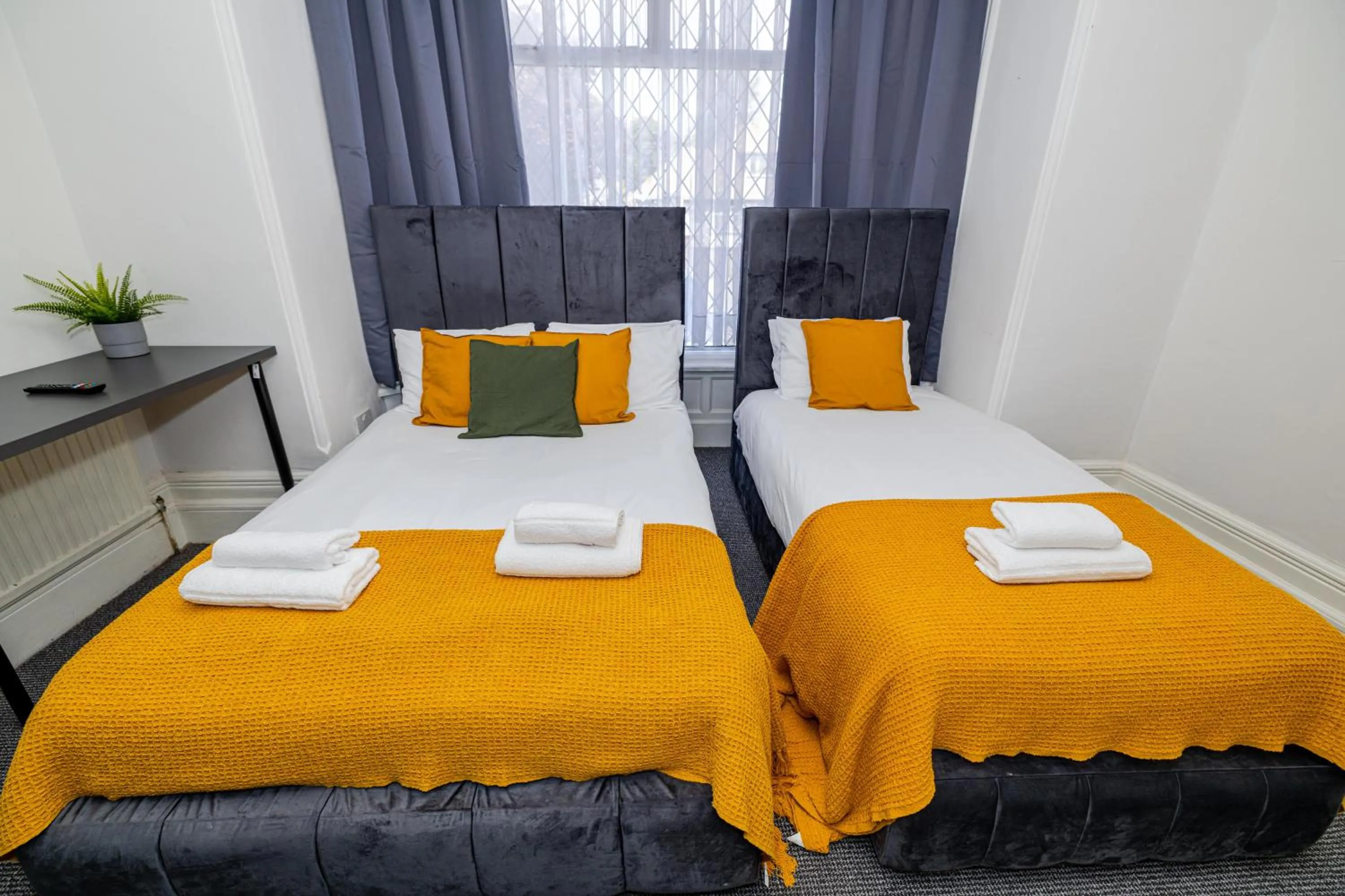 Bed in Woodford Hotel