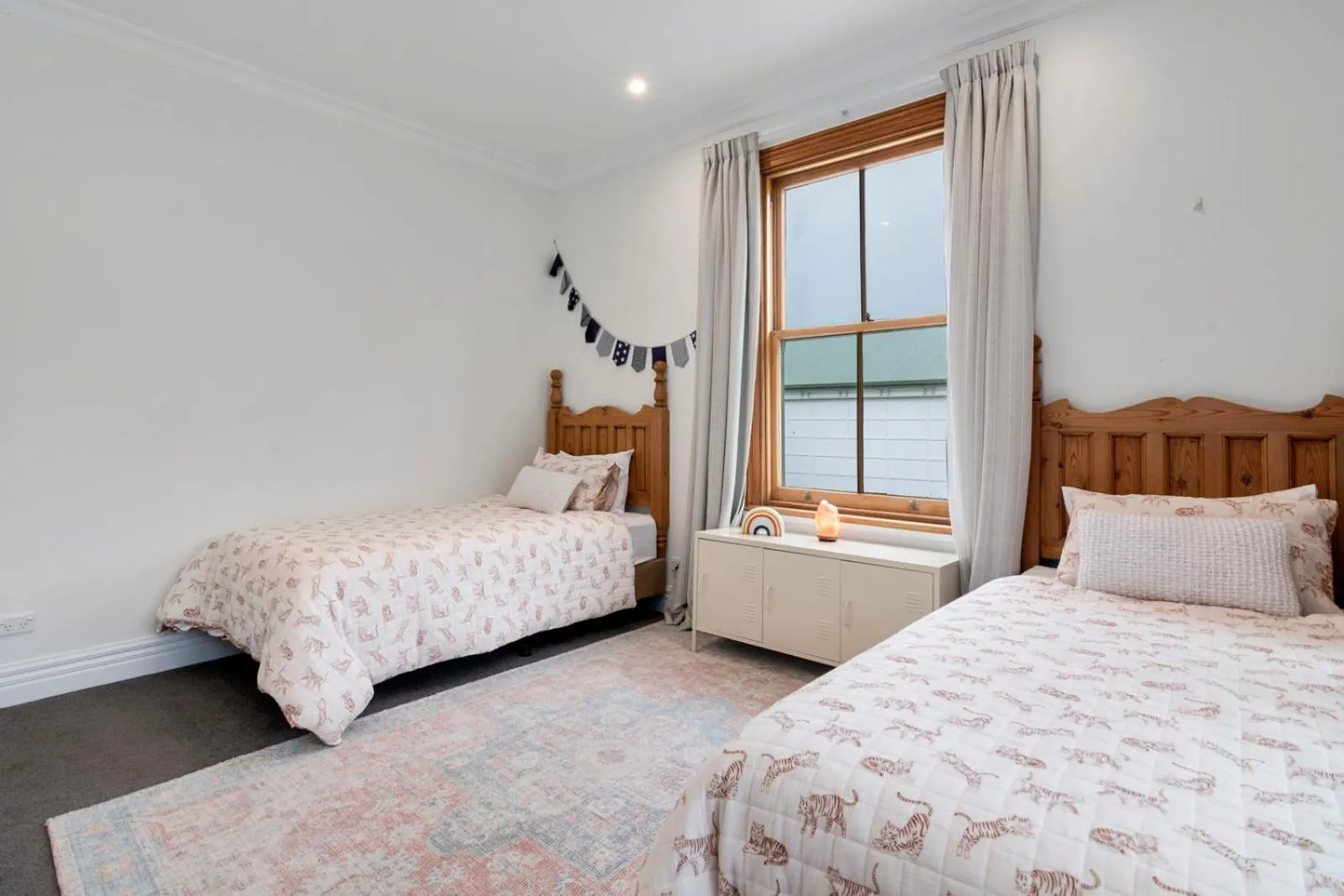 Property building, Bed in Botham's Beauty - Blenheim Holiday Home