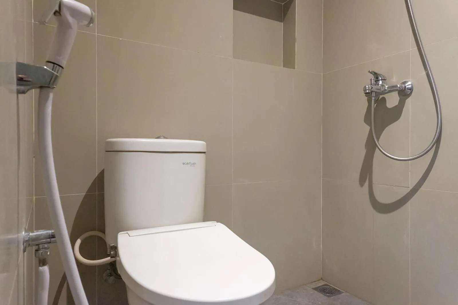 Bathroom in Mono Coliving Pakis, Surabaya