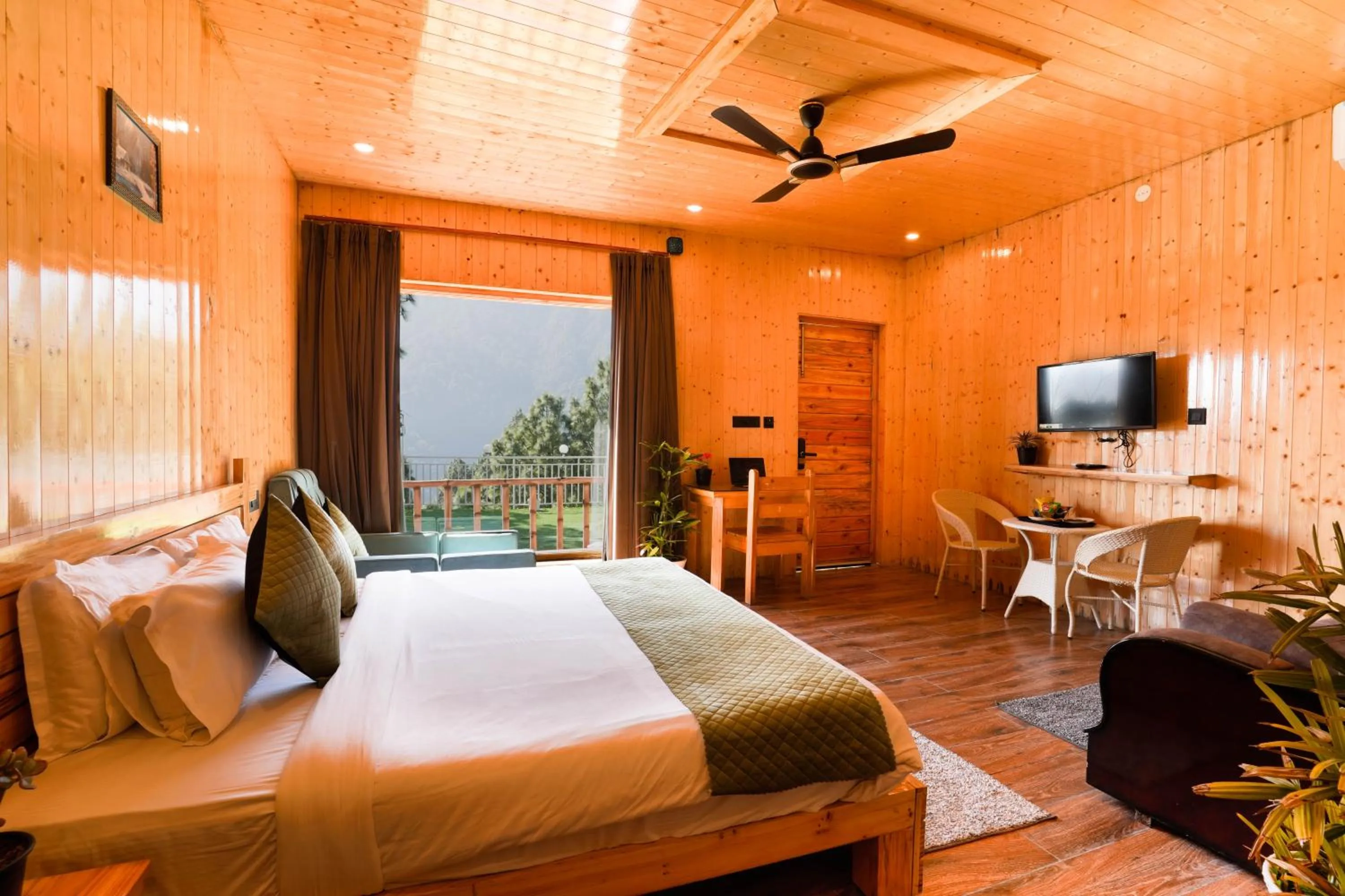 TV and multimedia, Bed in Hamilton palace