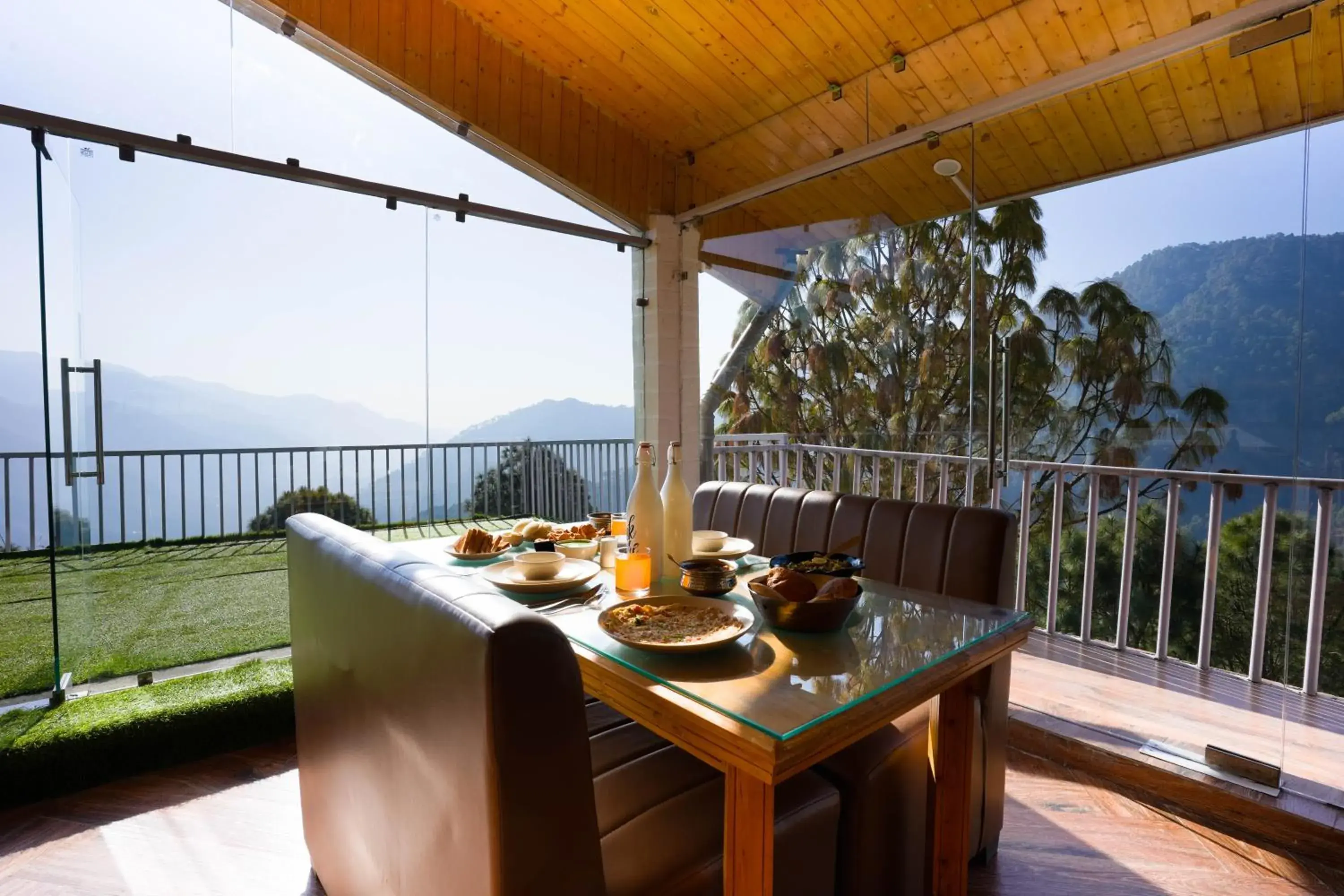 Restaurant/places to eat in Hamilton palace Restaurant/places to eat in Hamilton palace