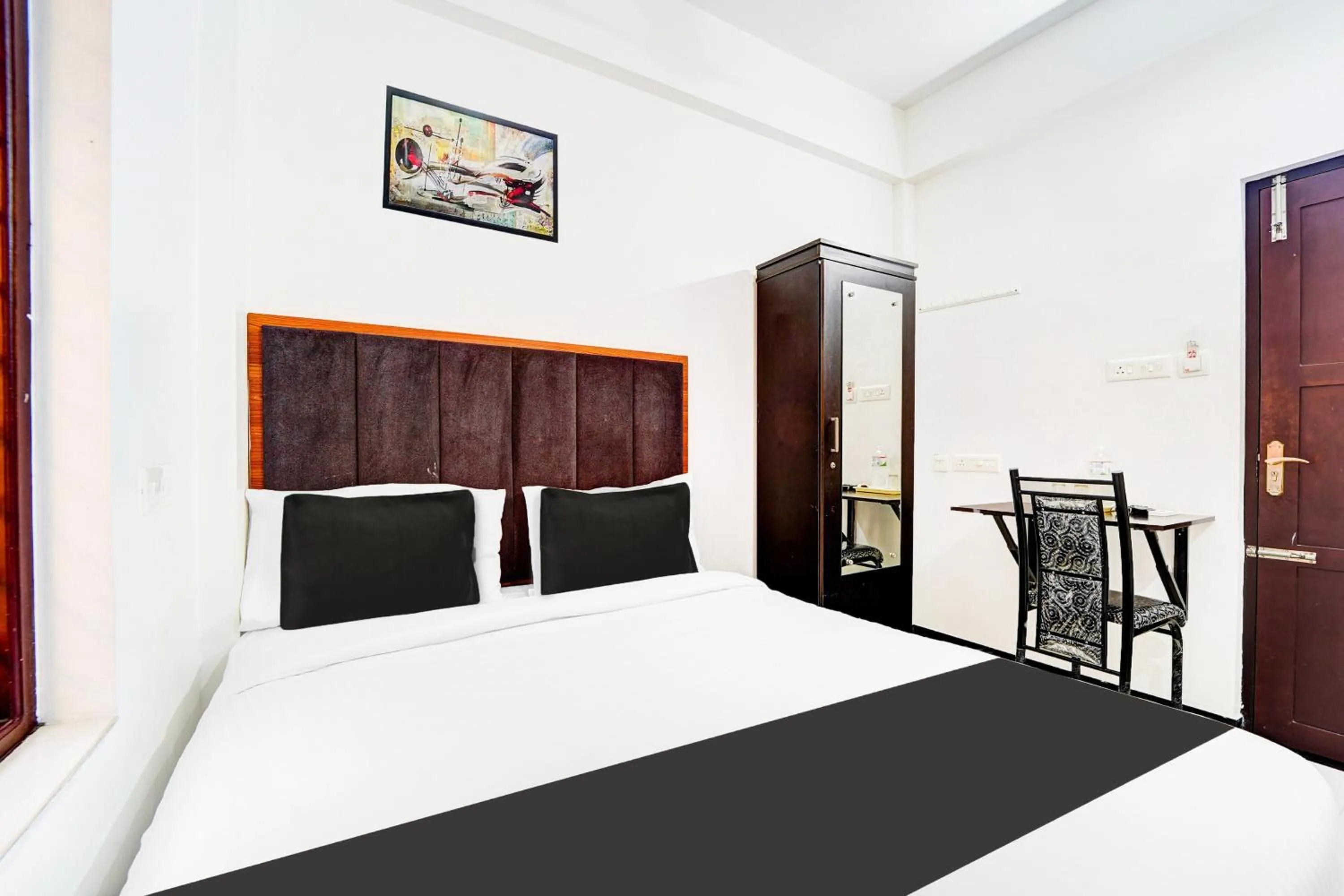 Bedroom, Bed in Hotel O Attukal Near Attakulangara Formerly Remya Residency