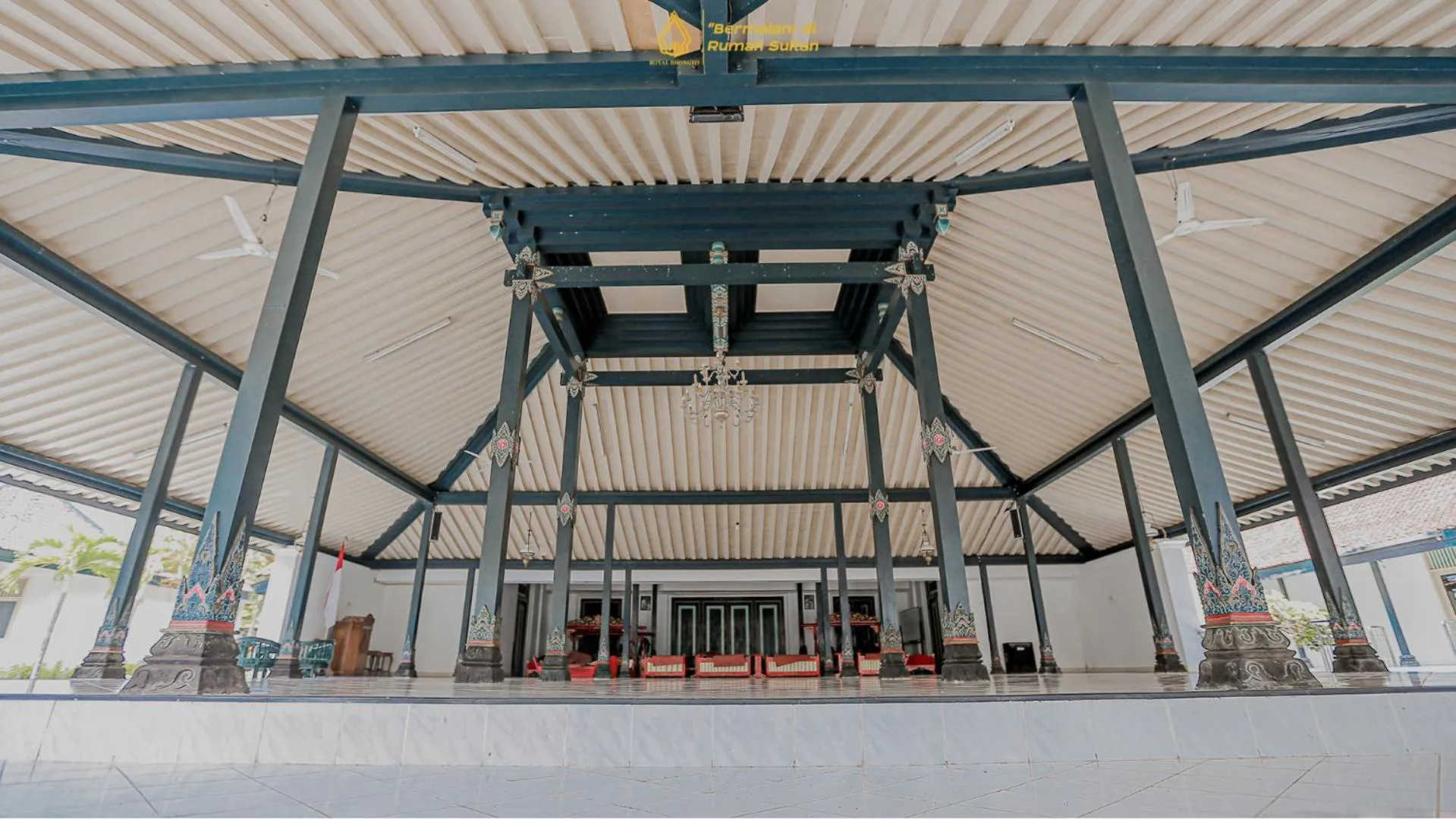 Property building in Royal Brongto Hotel