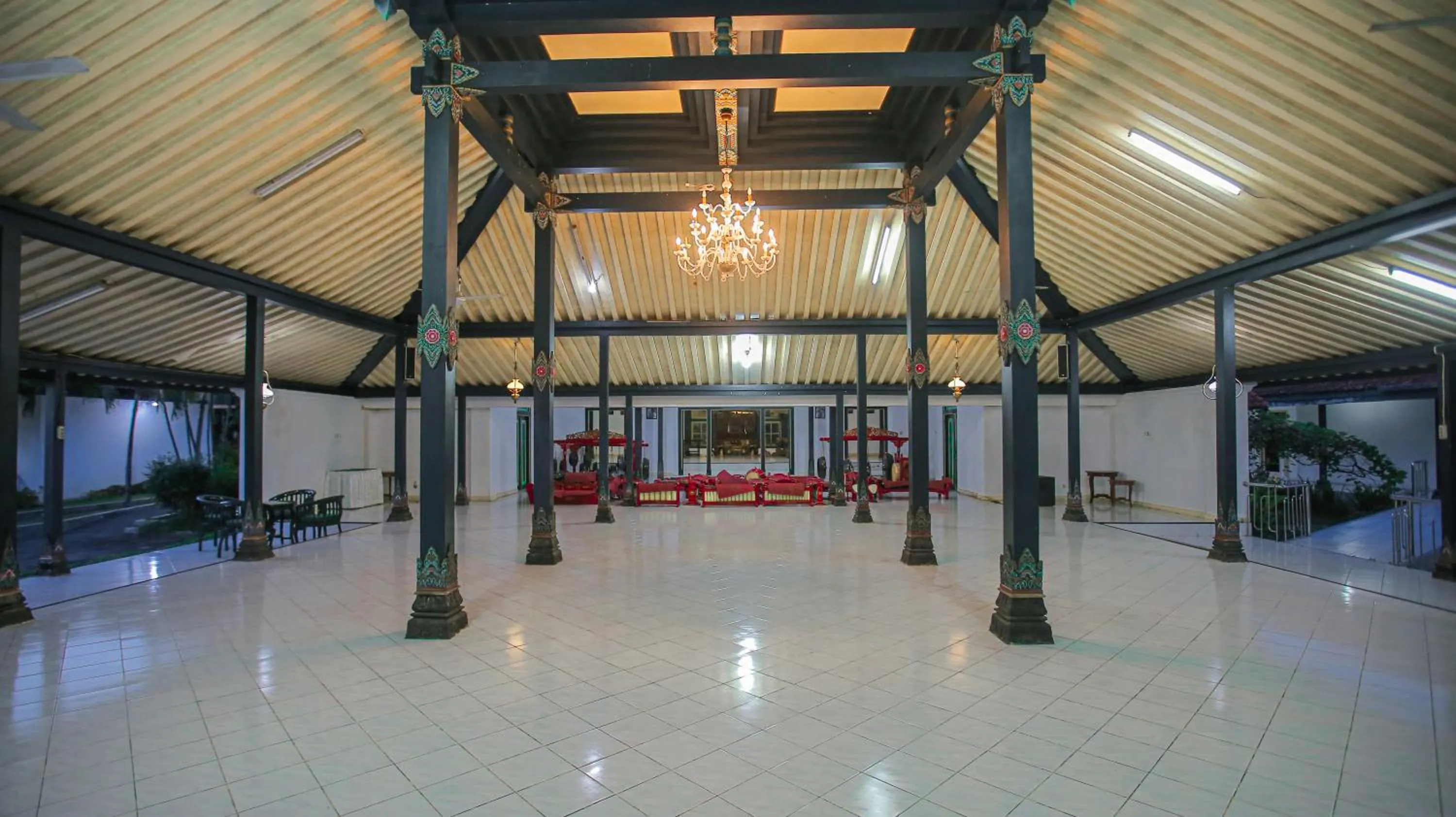 Property building in Royal Brongto Hotel