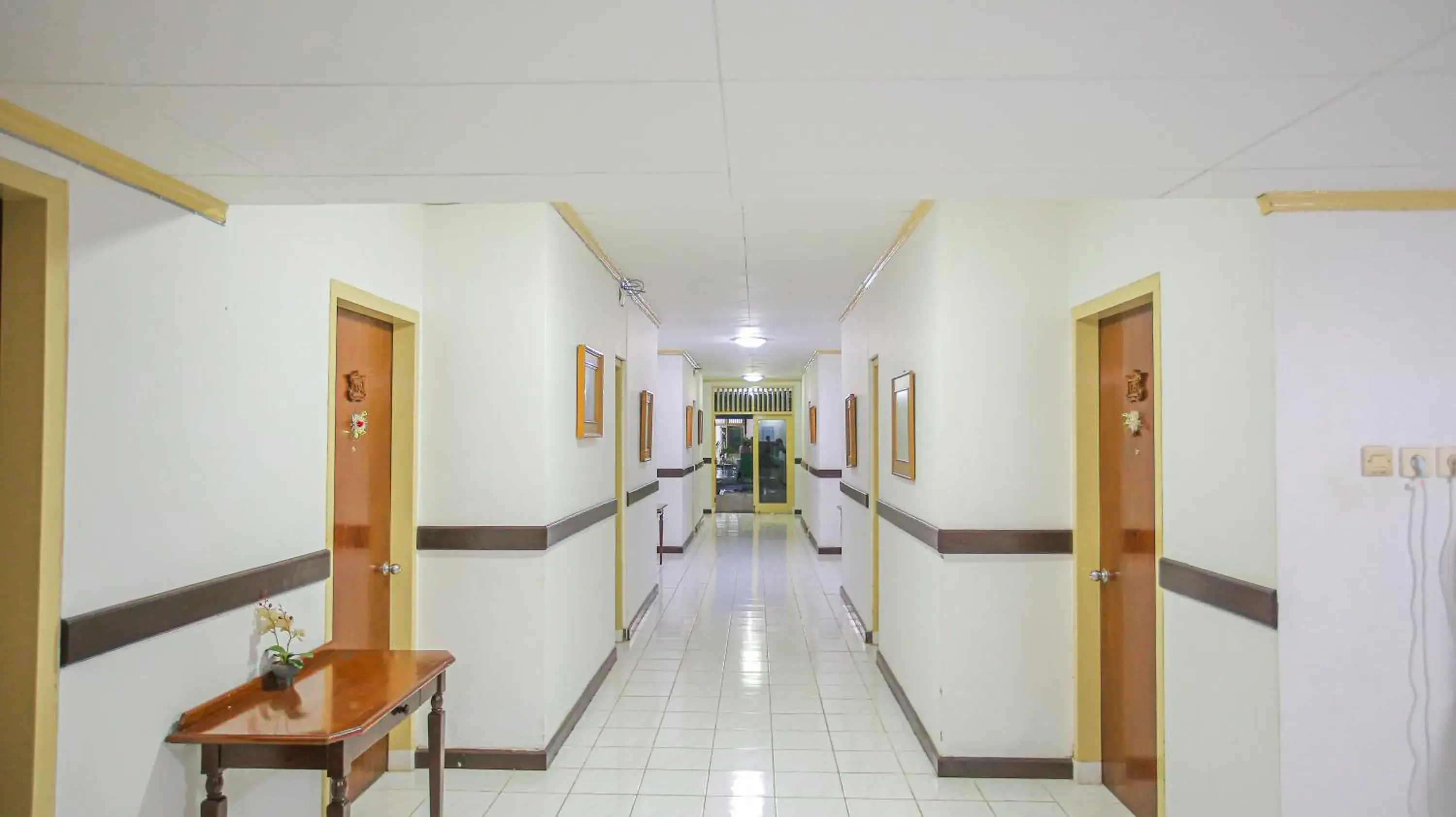 Property building in Royal Brongto Hotel Property building in Royal Brongto Hotel