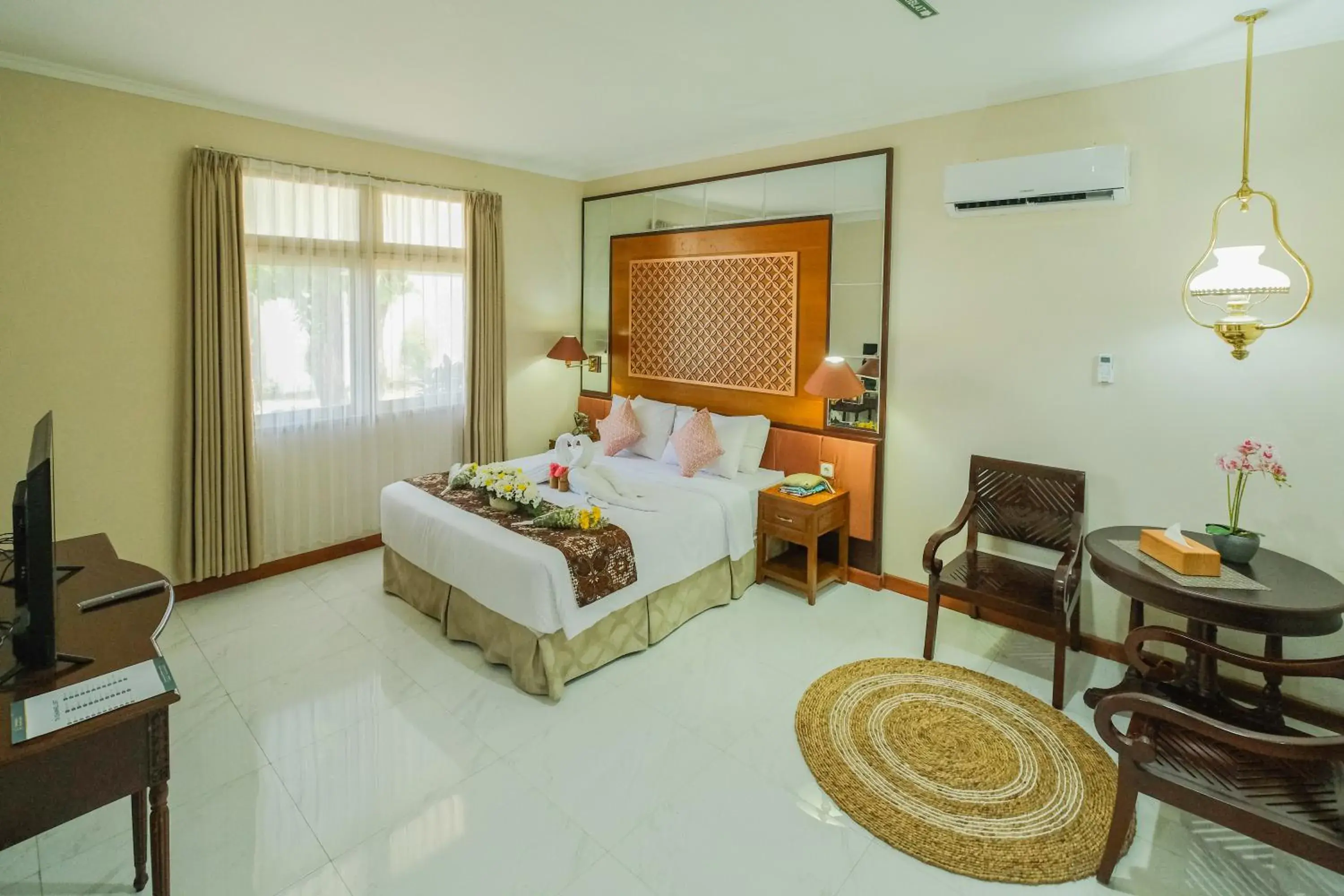 Bed in Royal Brongto Hotel Bed in Royal Brongto Hotel