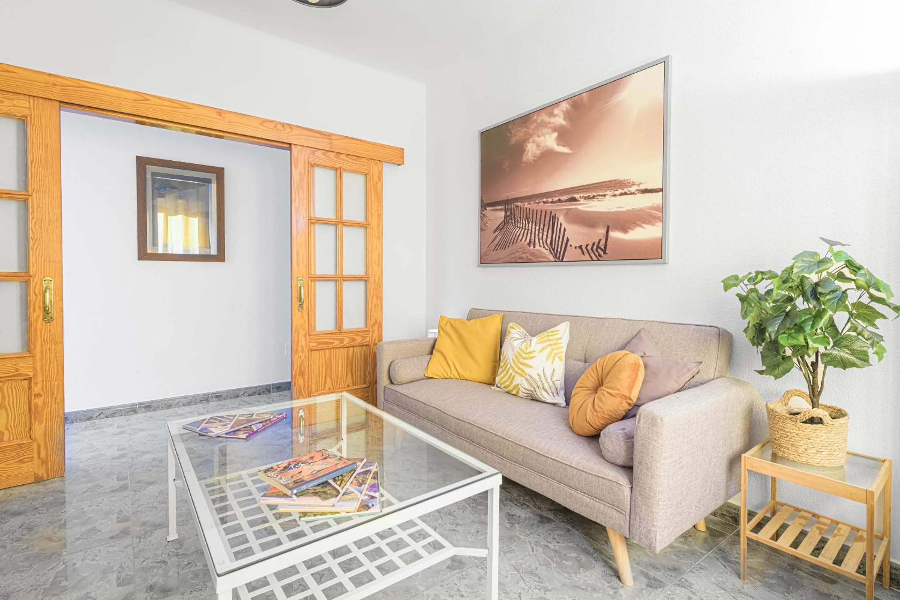 WintowinRentals Ubicación fabulosa, completo apartamento con Parking en el Soho de Málaga