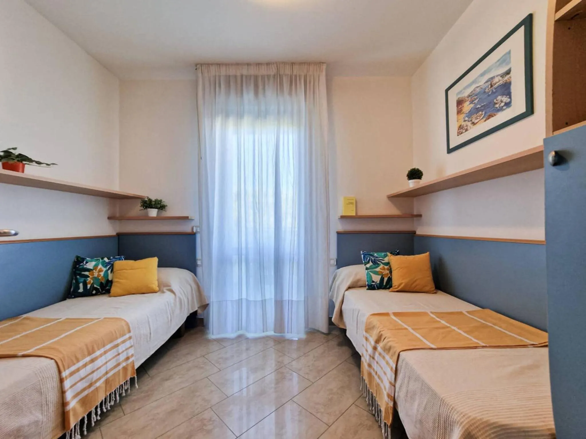 Modern flat close to the beach