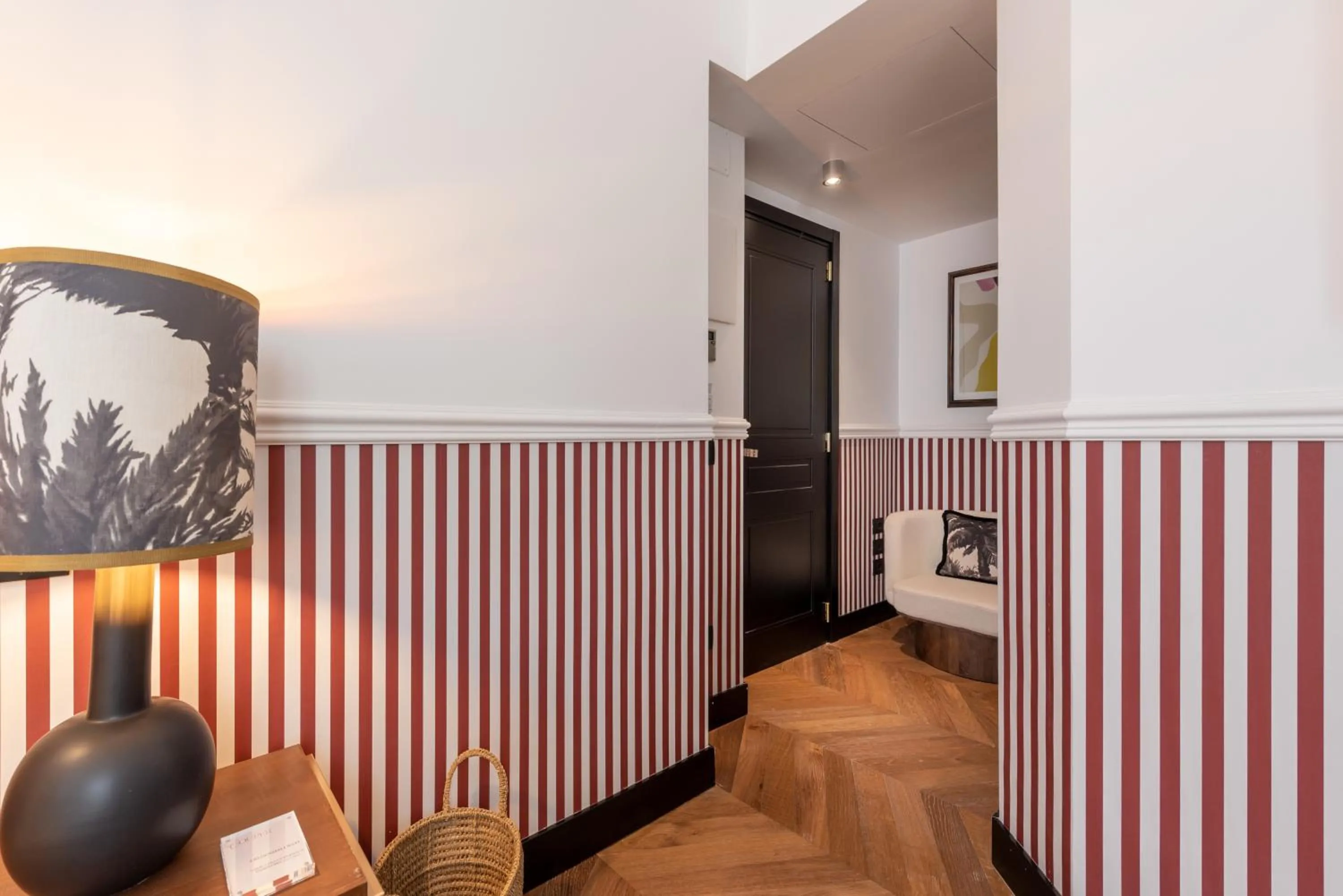 hair dresser in DH Rooms Spiga