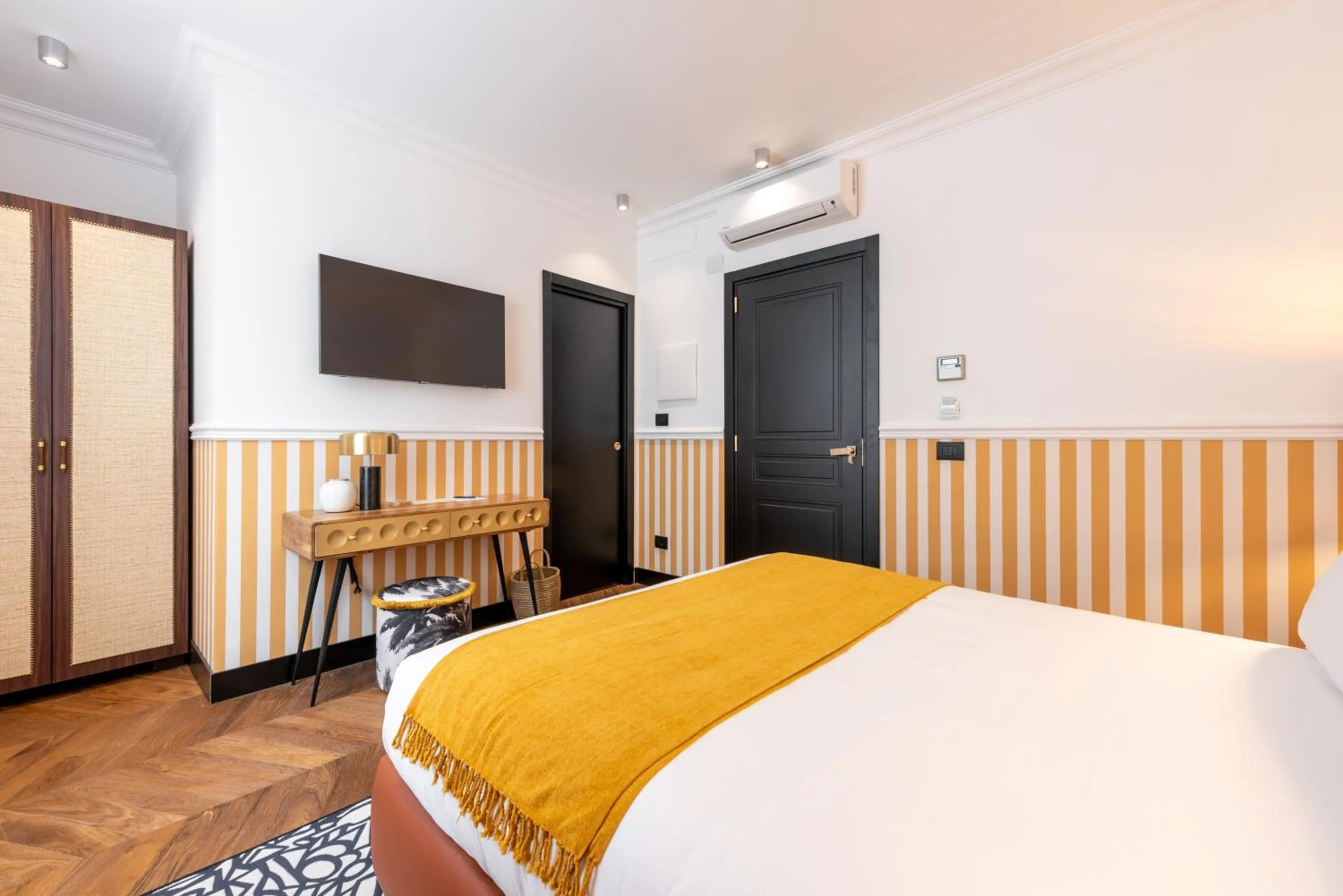 Bed in DH Rooms Spiga