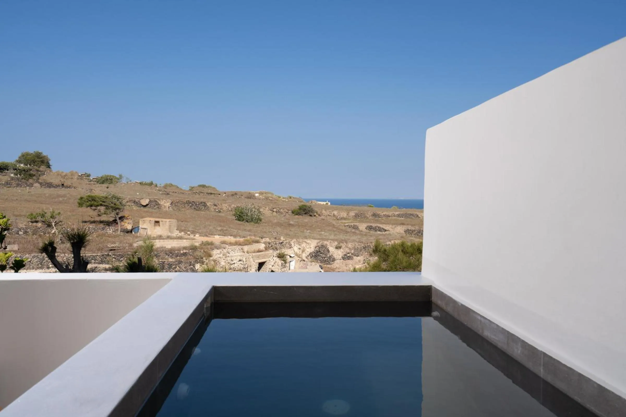 Acanthus Oia - Suites With Private Hot Tub