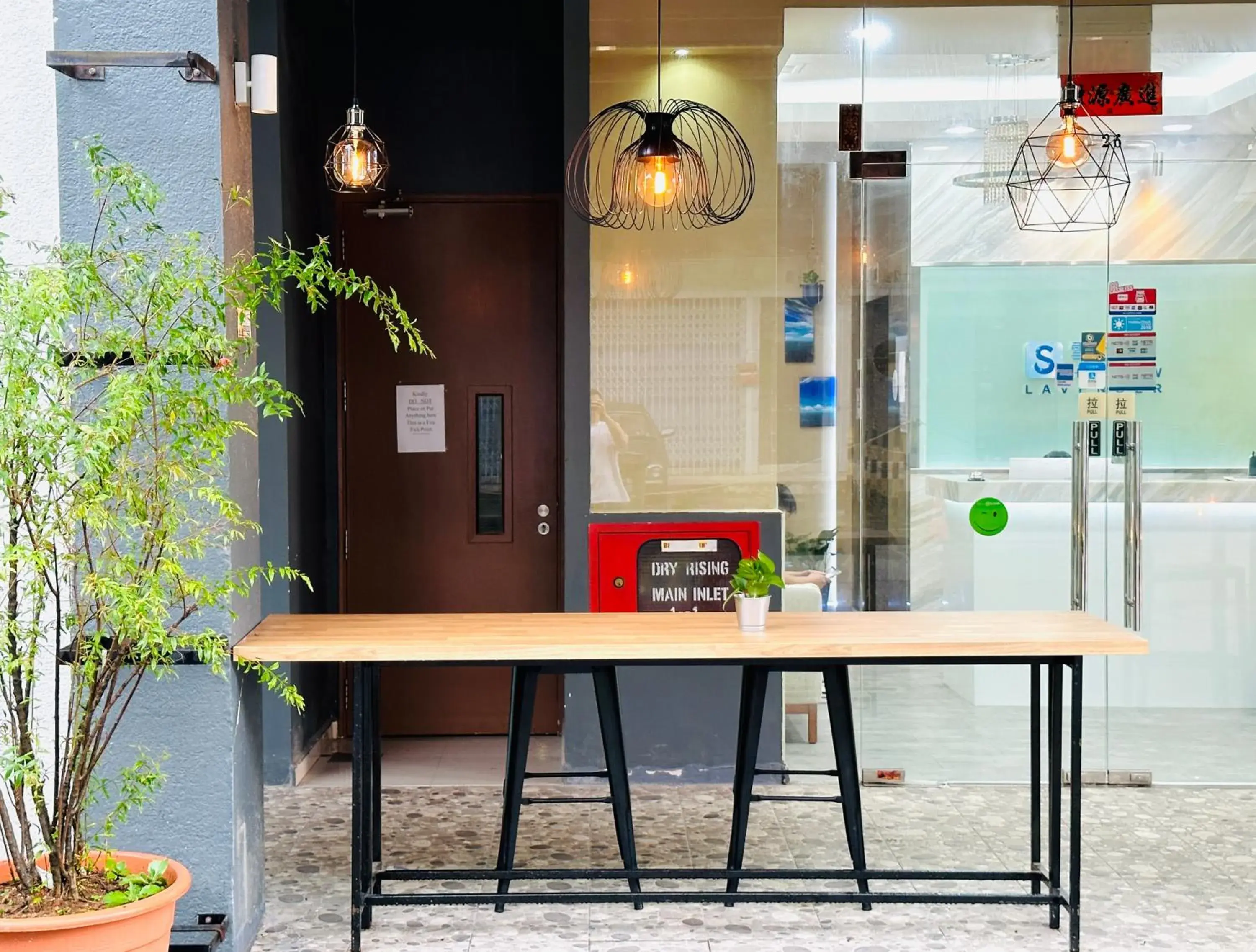 Property building in Snow Hotel Lavender Property building in Snow Hotel Lavender