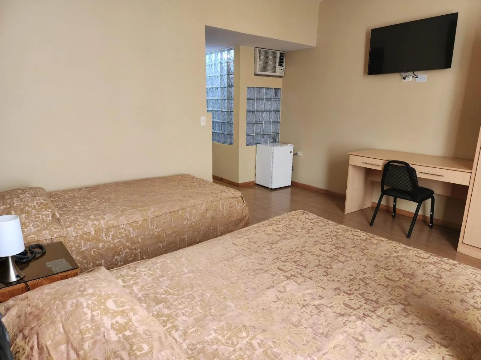 Bedroom, Bed in Hotel El Brujo Centro Histórico