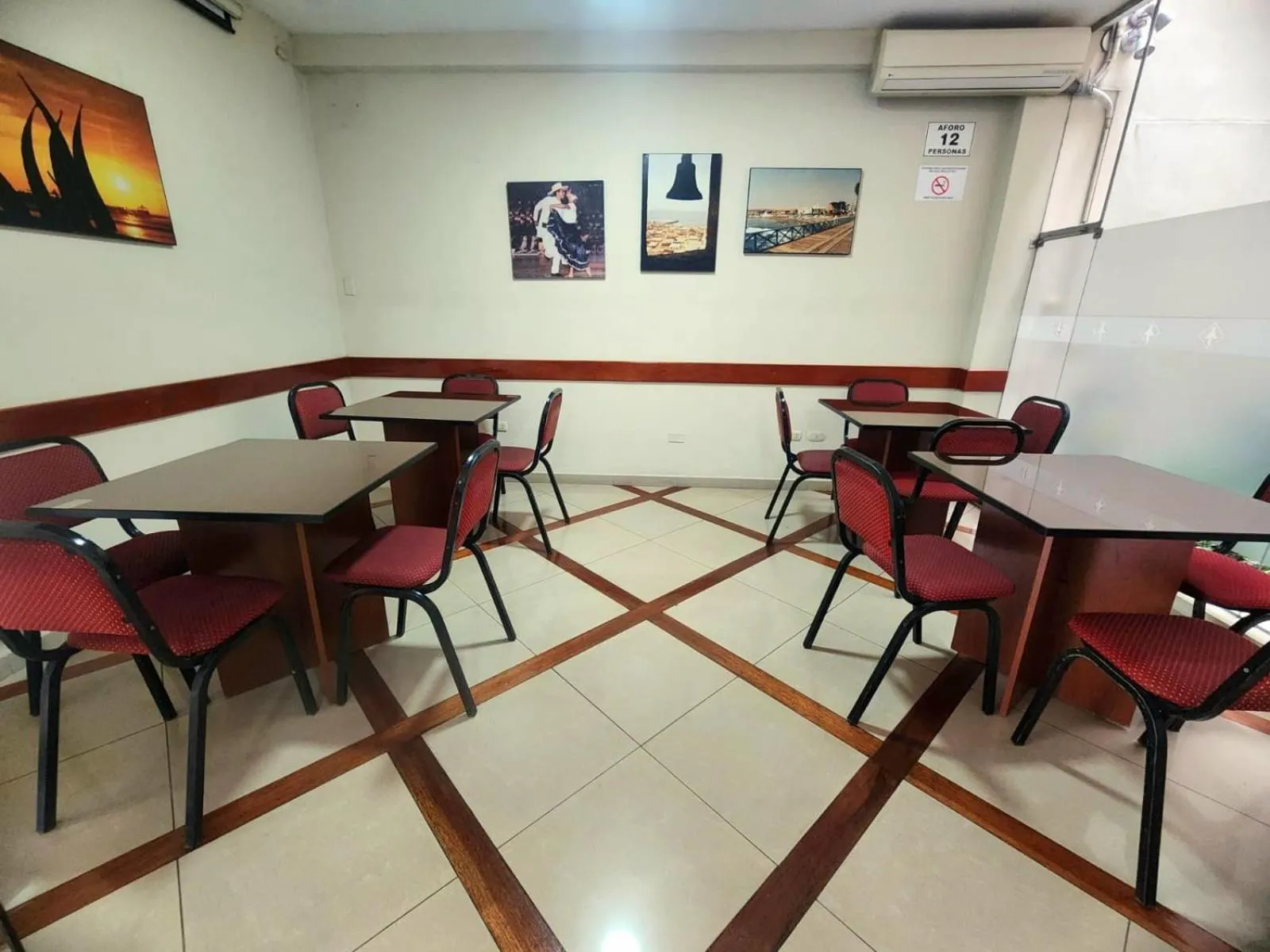 Living room in Hotel El Brujo Centro Histórico